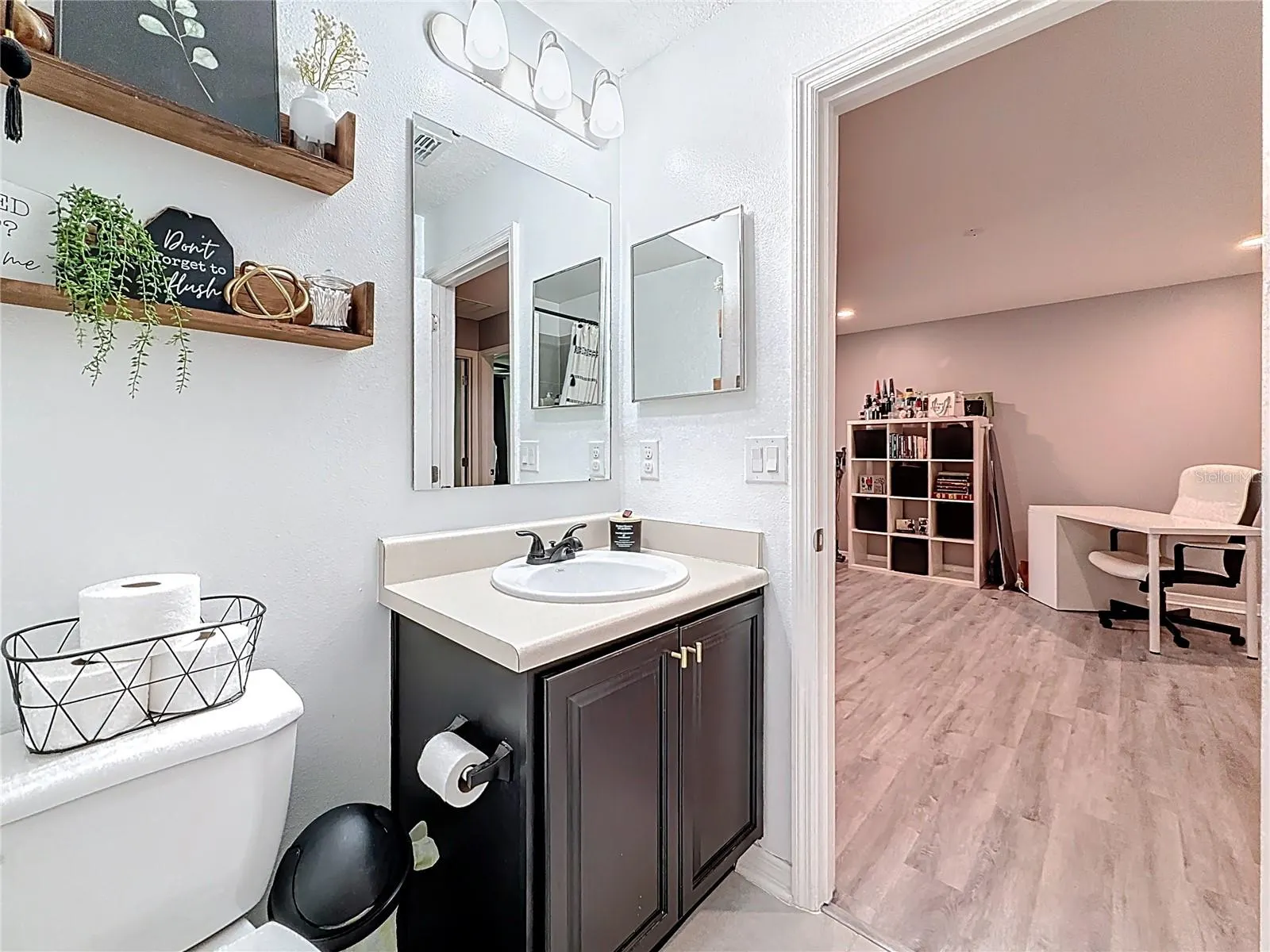 3745 WOODBURY HILL LOOP