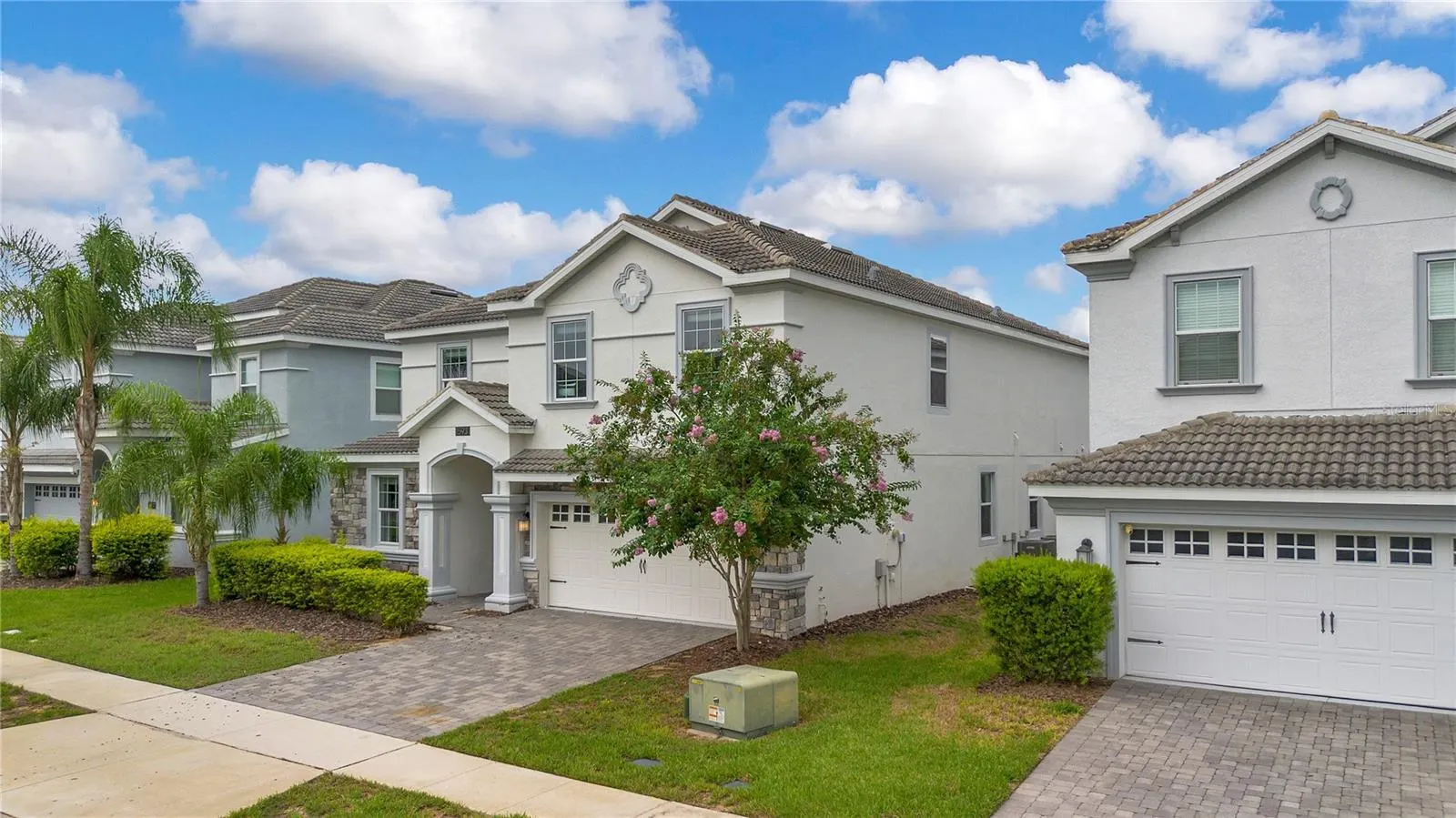 1593 MAIDSTONE CT