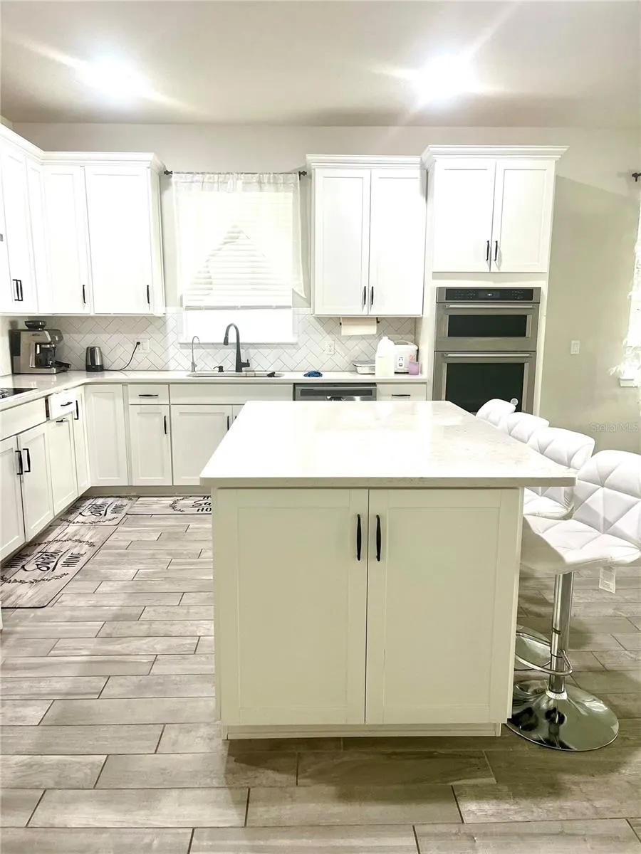 5664 ARBORVISTA DR