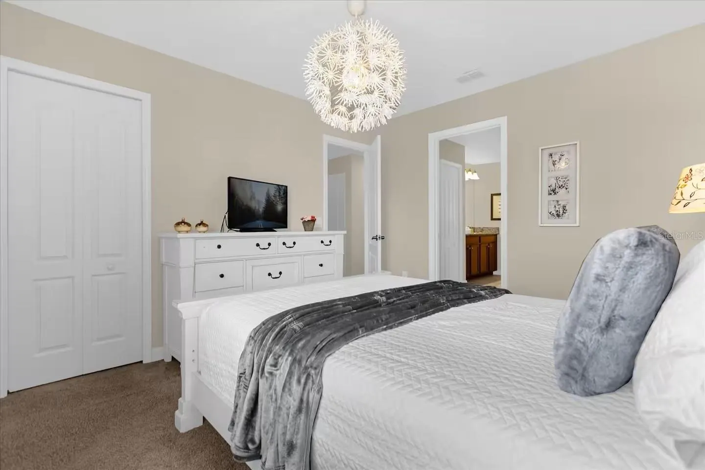 1429 WEXFORD WAY