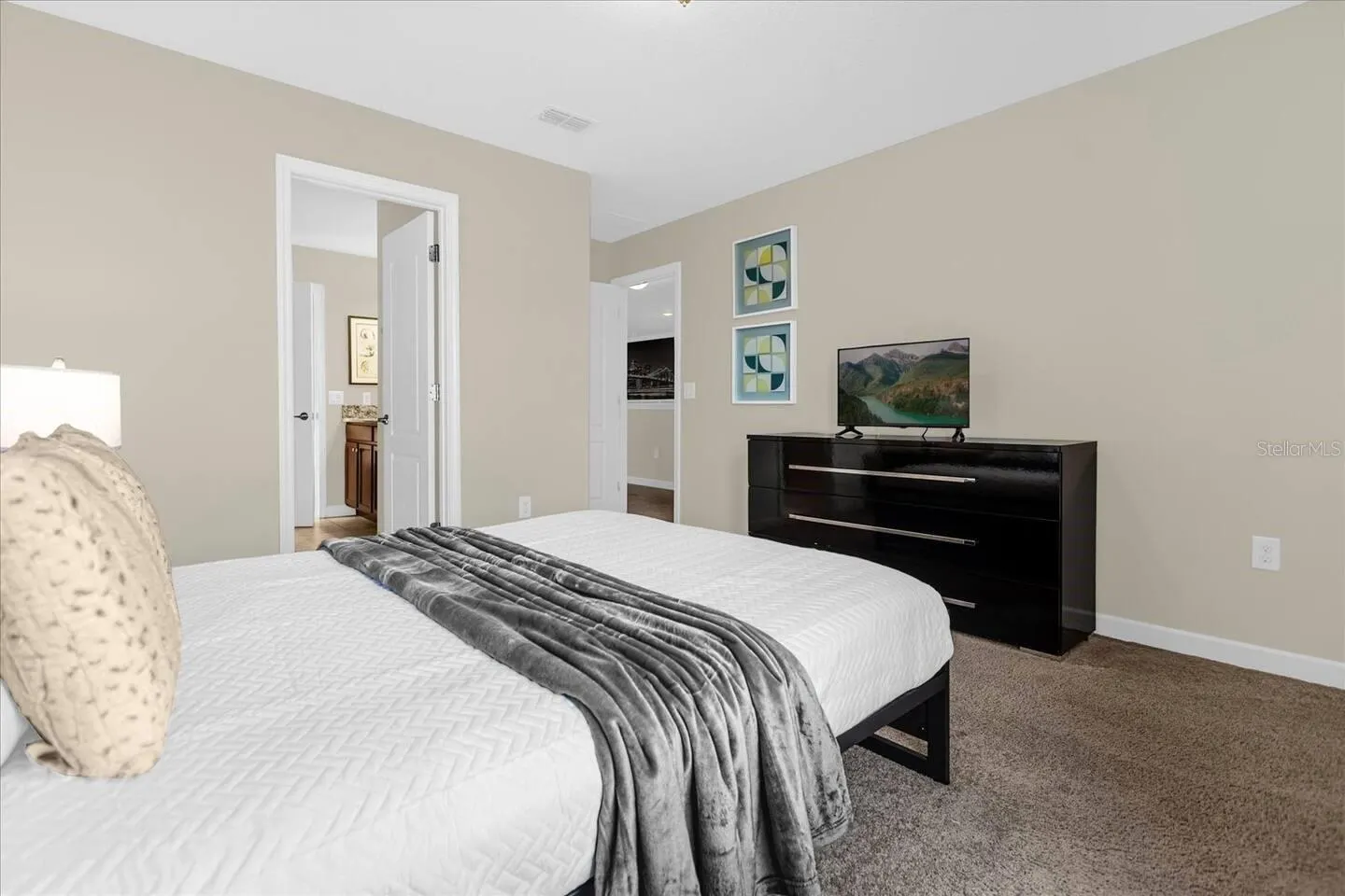 1429 WEXFORD WAY