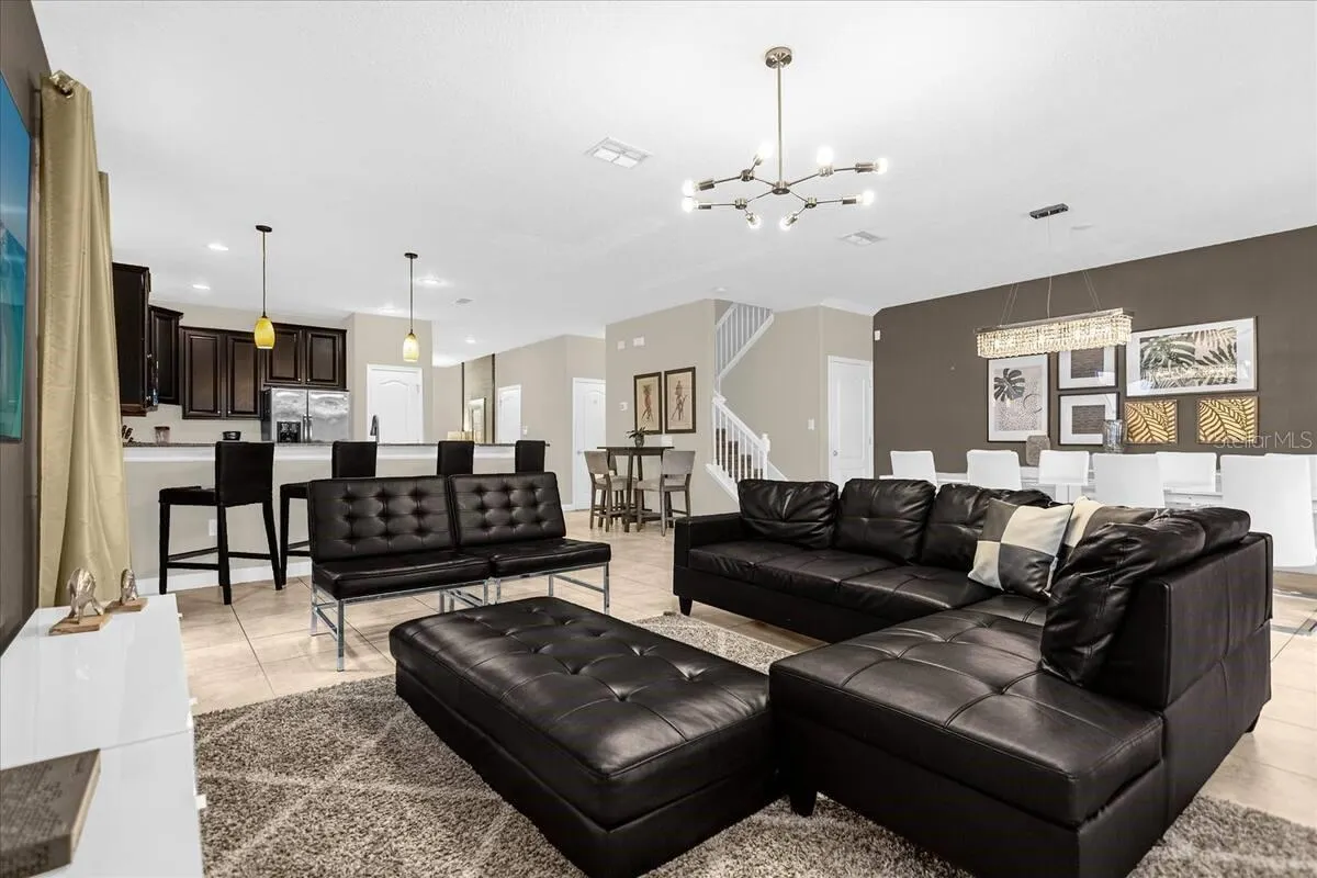 1429 WEXFORD WAY