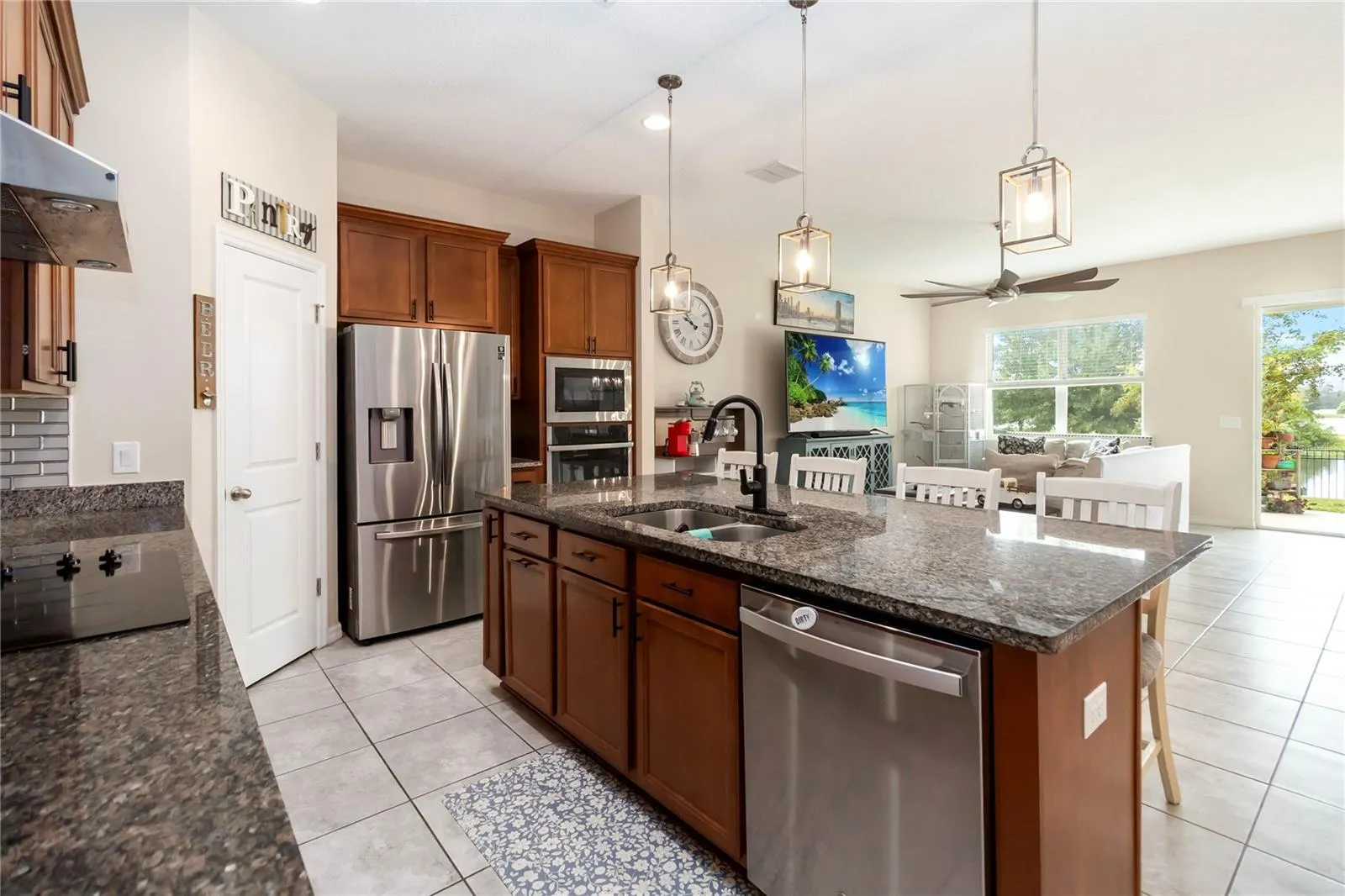 2119 BRILLANTE DR