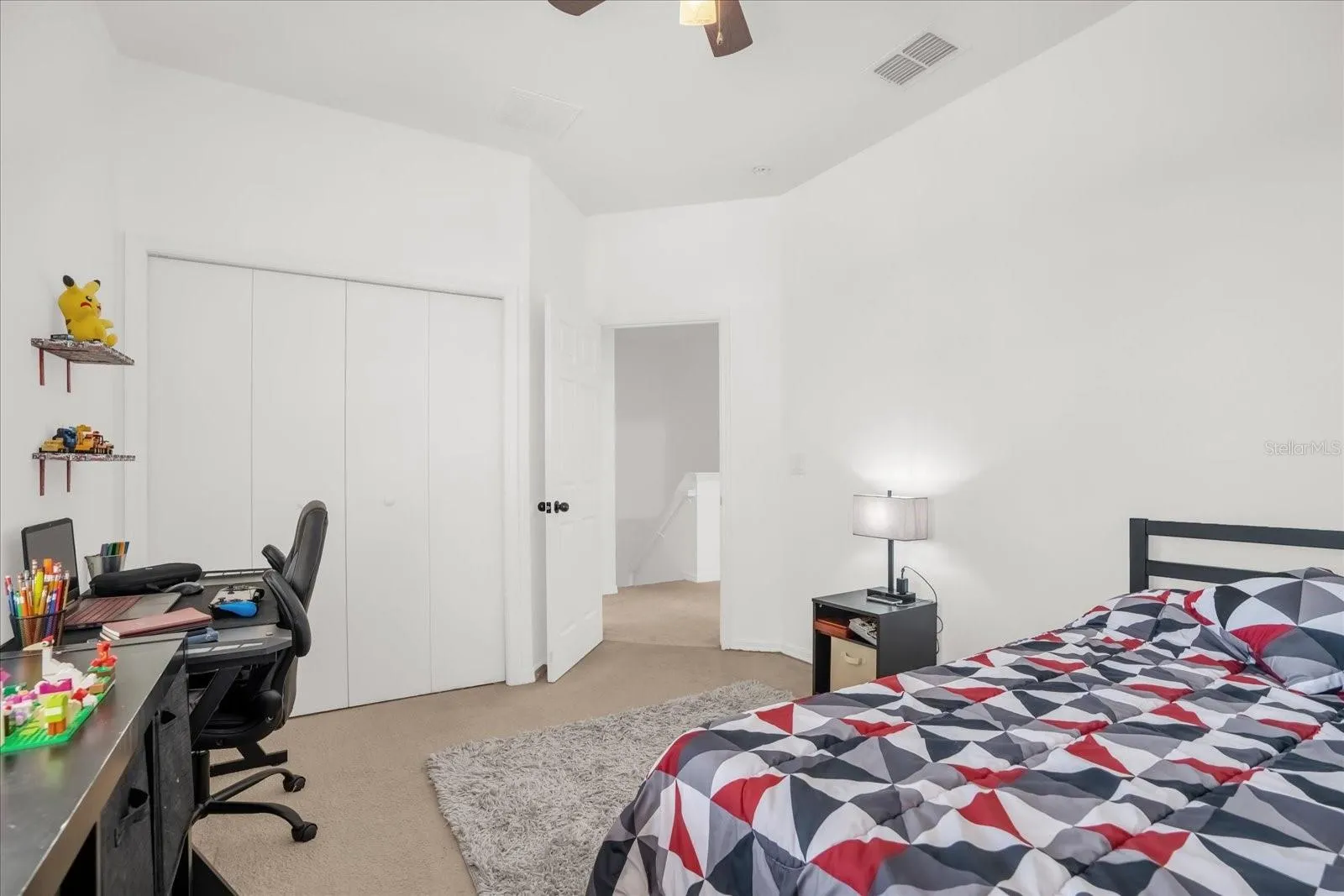 1374 PACIFIC RD