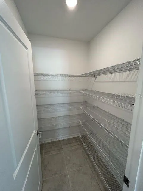 949 JACKSON AVE