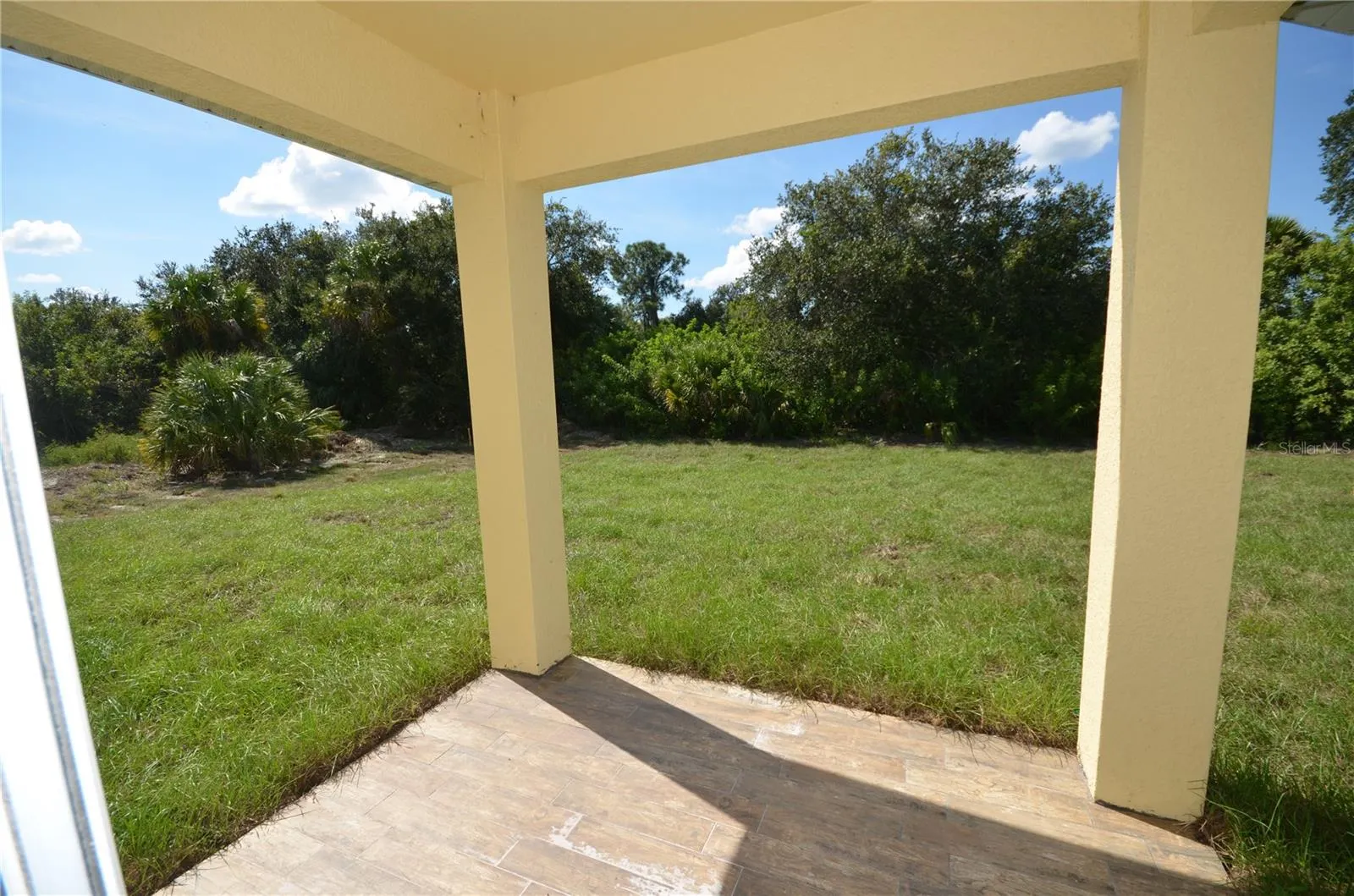 272 PELTON CIR