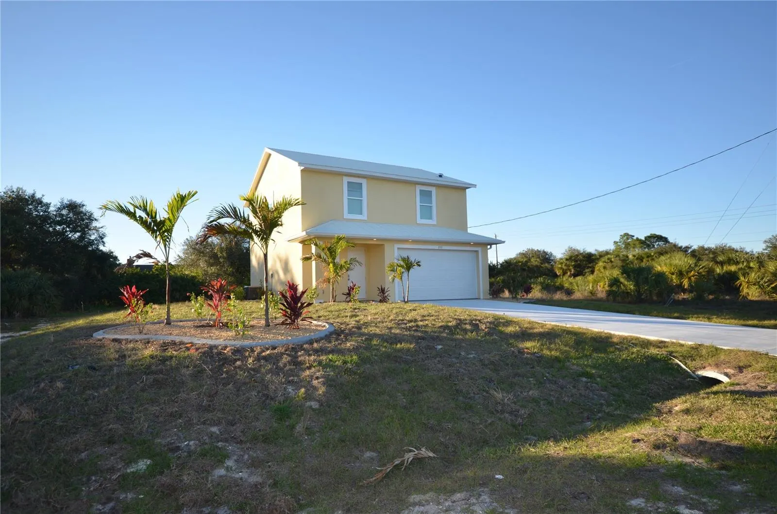 272 PELTON CIR