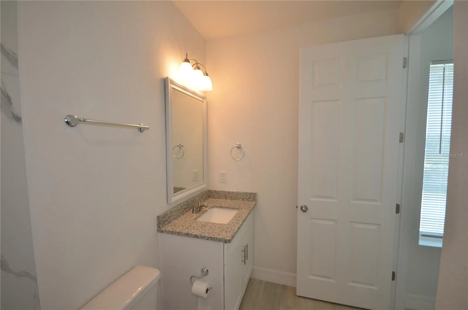 272 PELTON CIR
