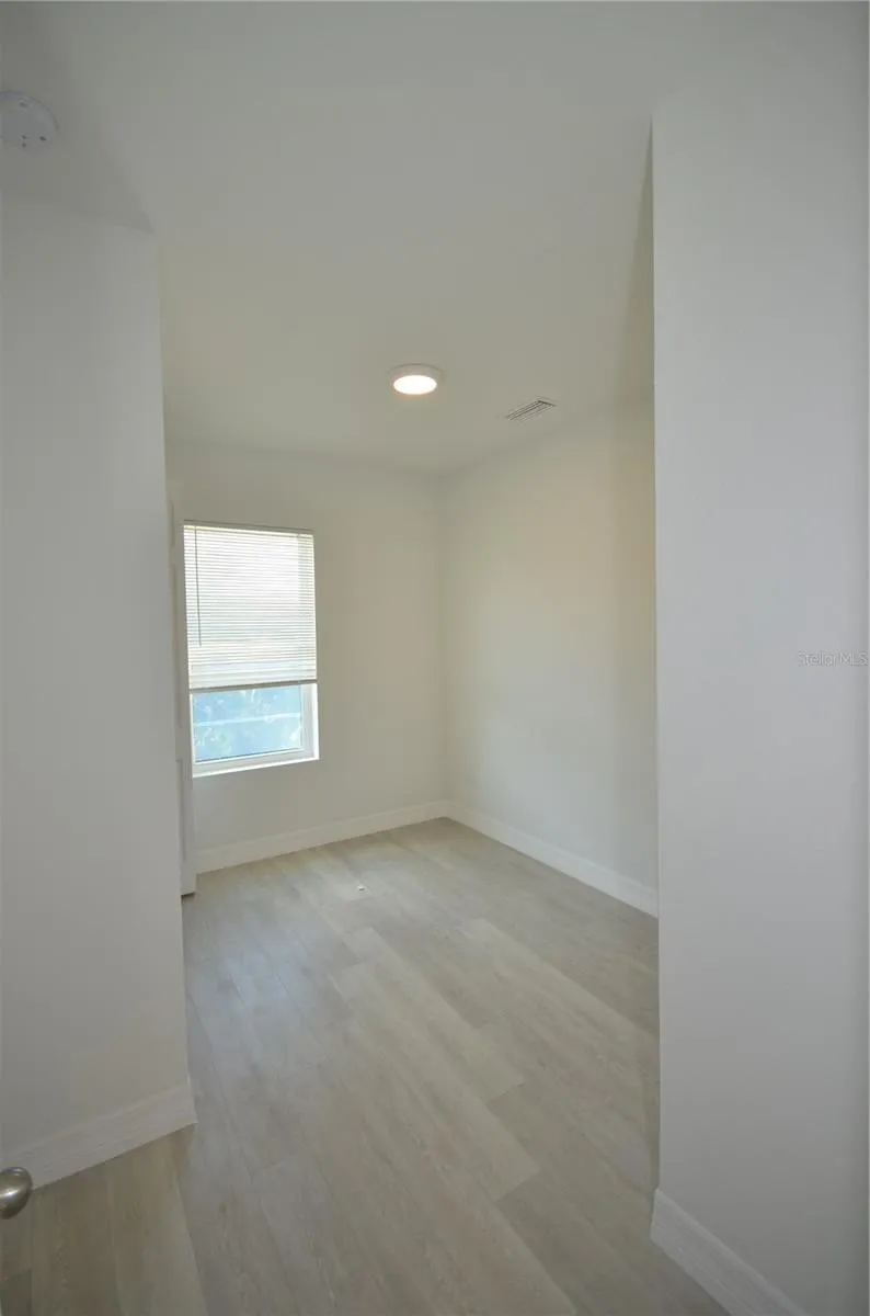 272 PELTON CIR
