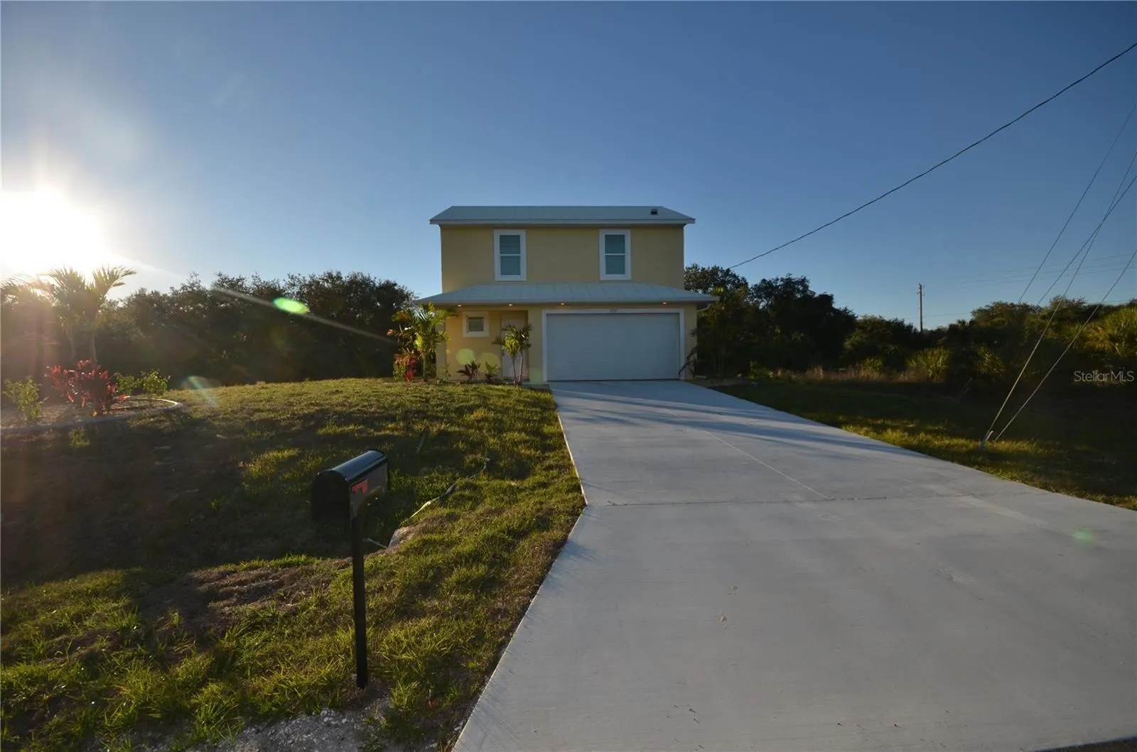 272 PELTON CIR
