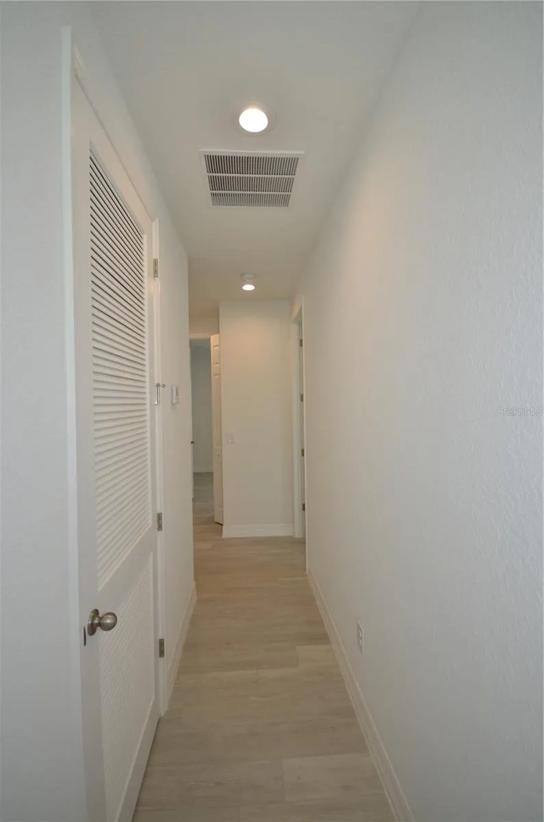 272 PELTON CIR