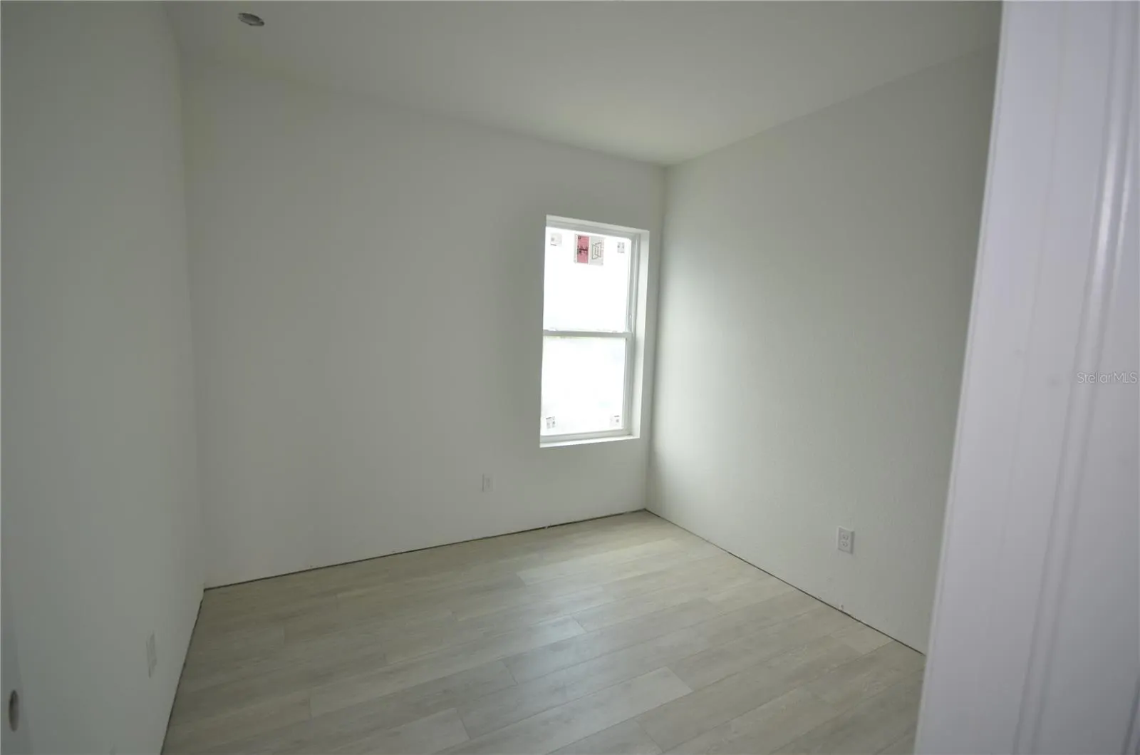 272 PELTON CIR