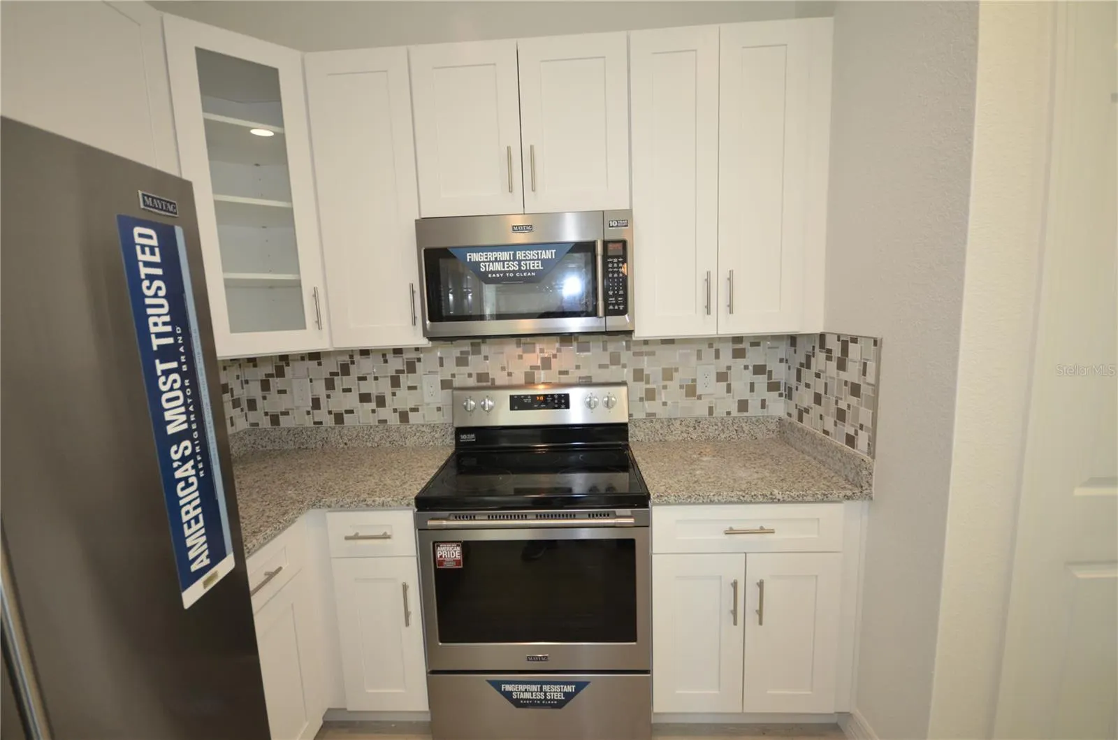 272 PELTON CIR
