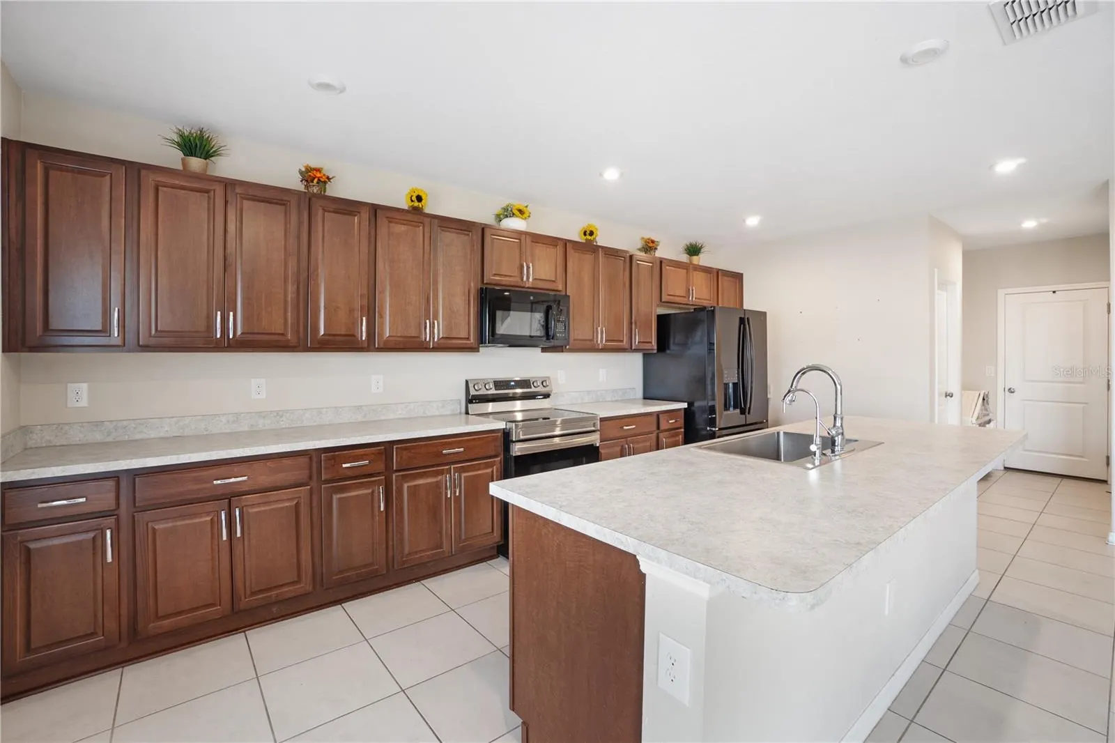 365 QUARRY ROCK CIR