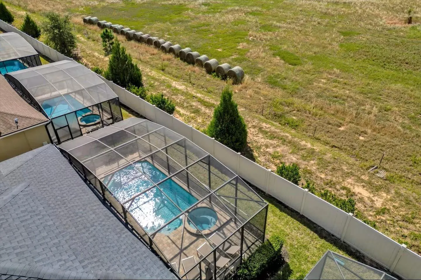 1580 NASSAU POINT TRL