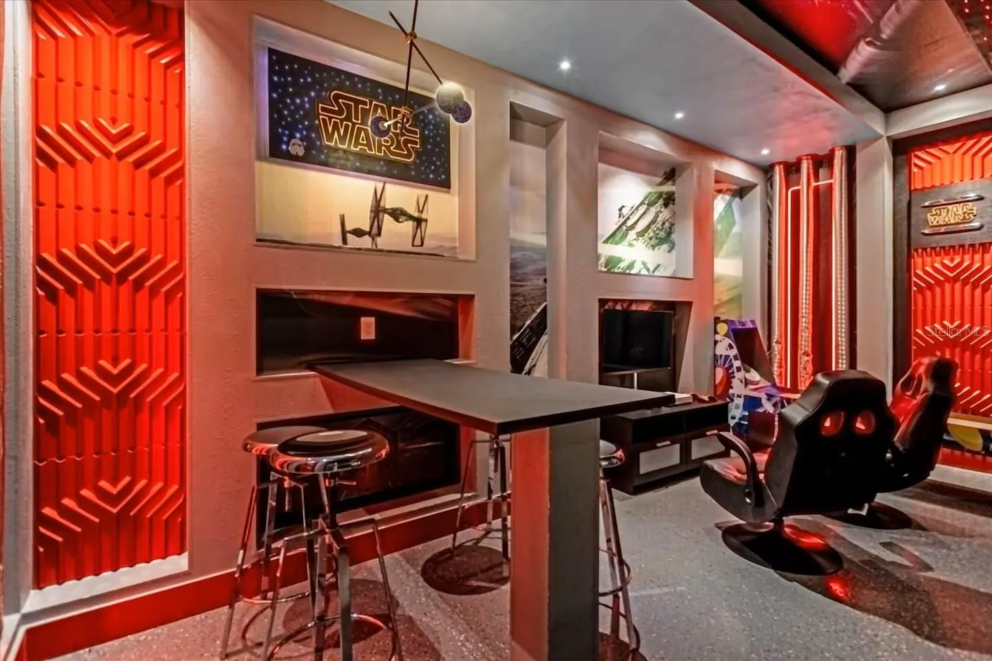 1580 NASSAU POINT TRL