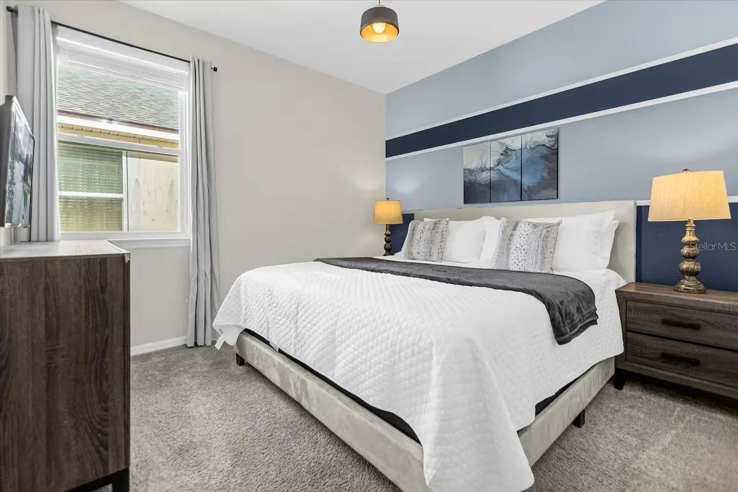 1580 NASSAU POINT TRL