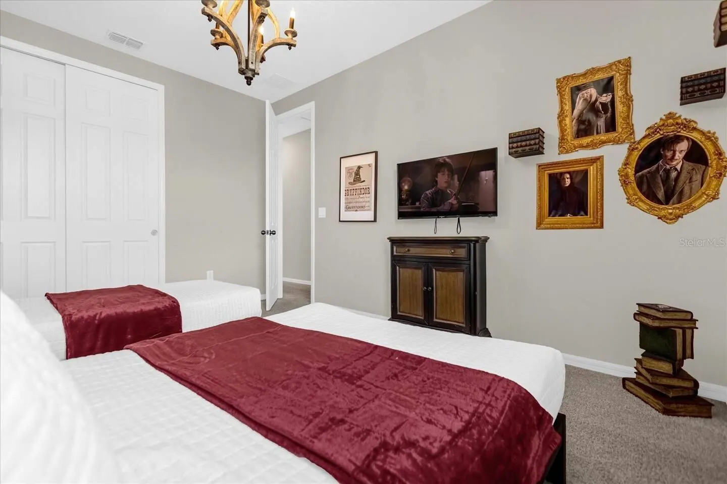 1580 NASSAU POINT TRL