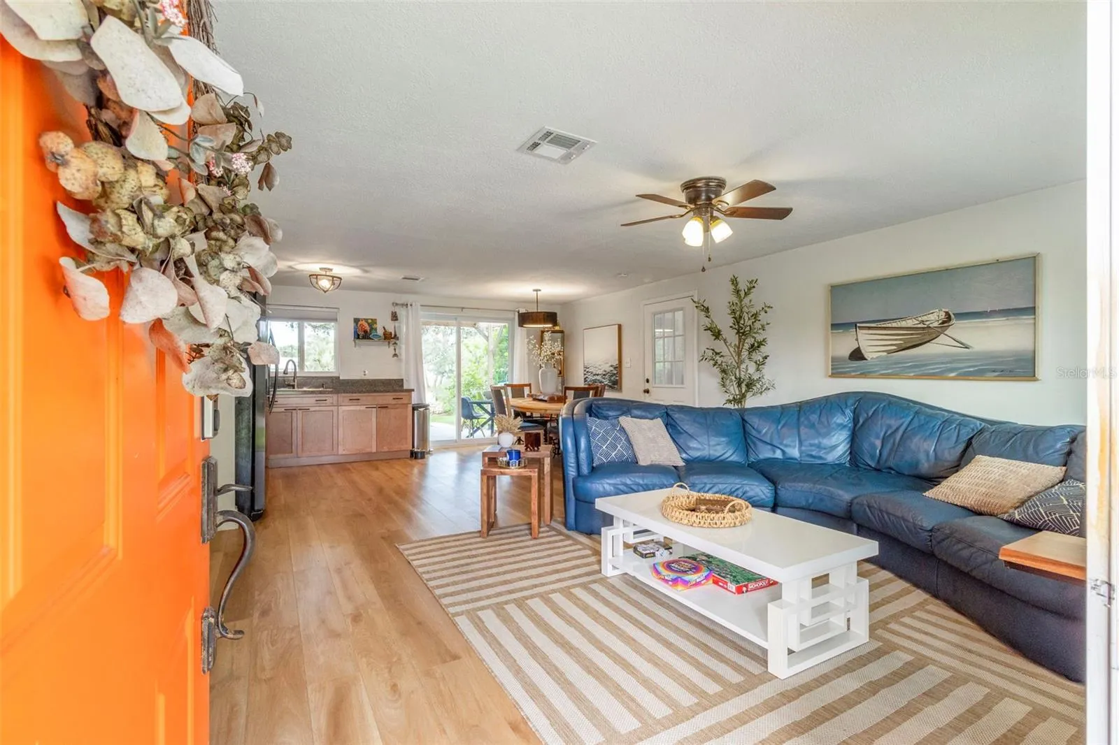 2586 AUBURN BLVD