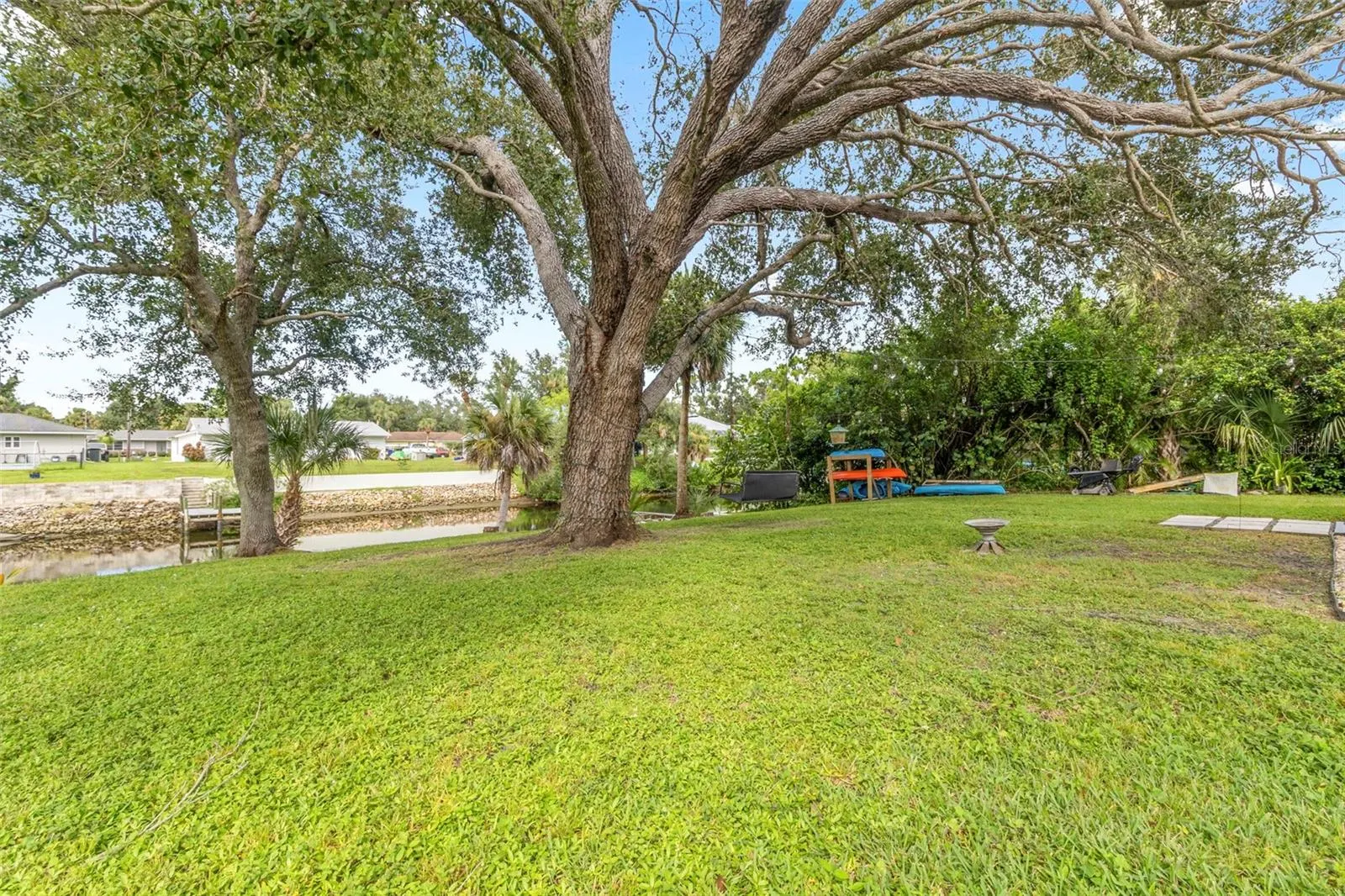 2586 AUBURN BLVD