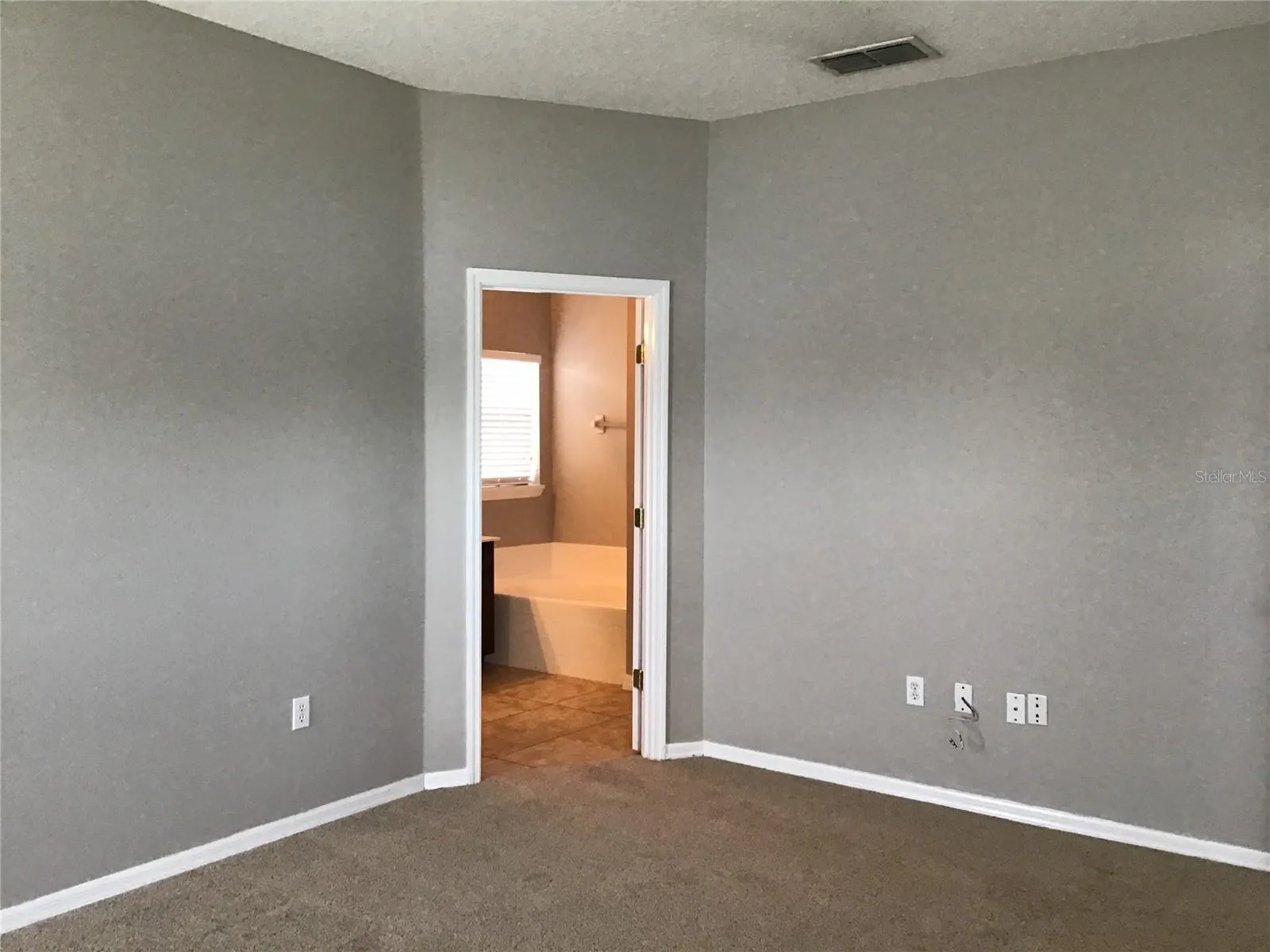 3897 WOOD THRUSH DR