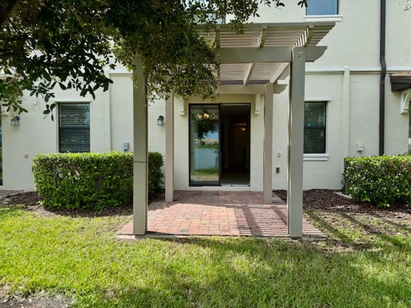 1224 ROYAL ST GEORGE BLVD