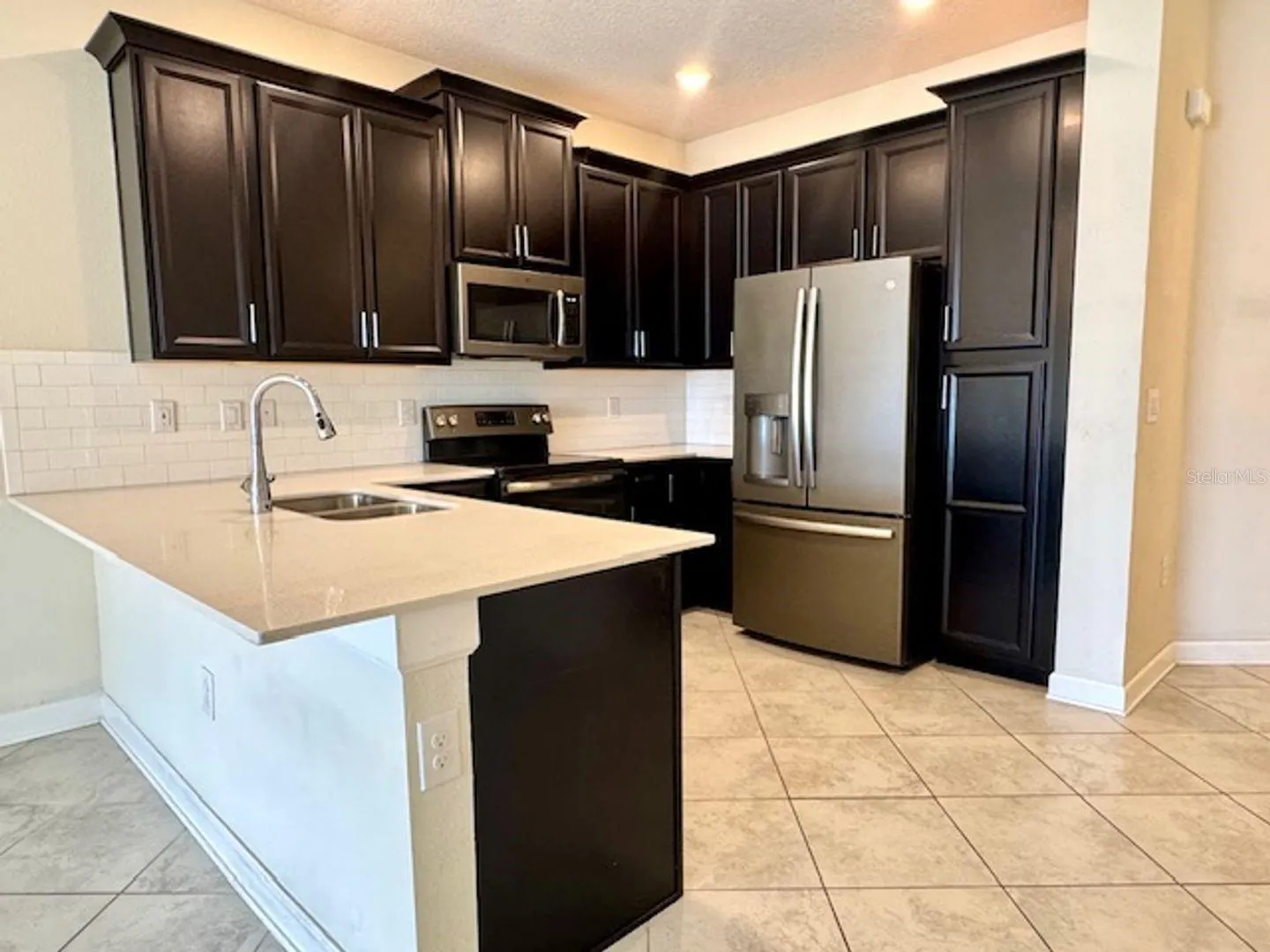 1224 ROYAL ST GEORGE BLVD
