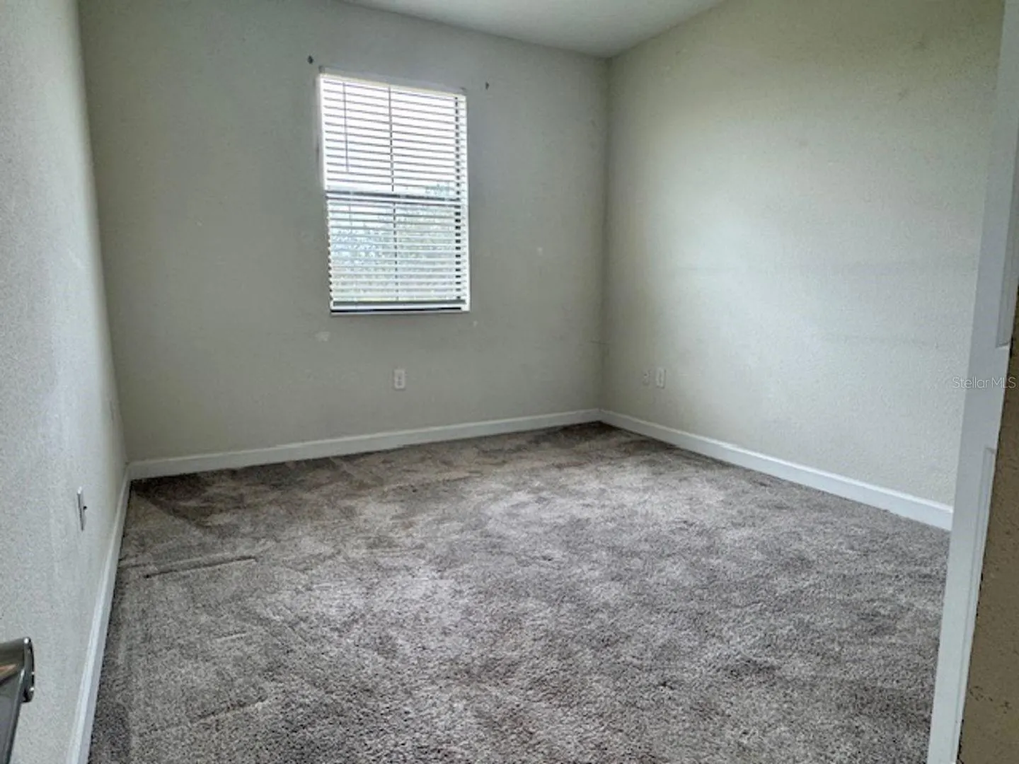 1224 ROYAL ST GEORGE BLVD