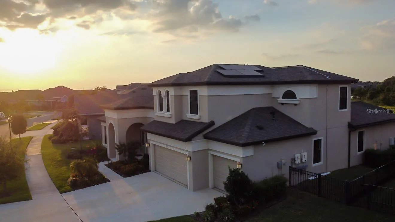 7523 PARADISO DR