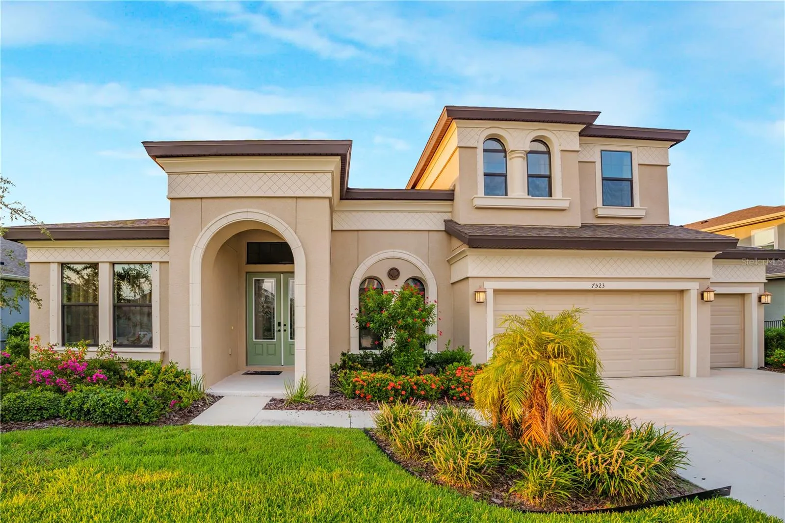 7523 PARADISO DR