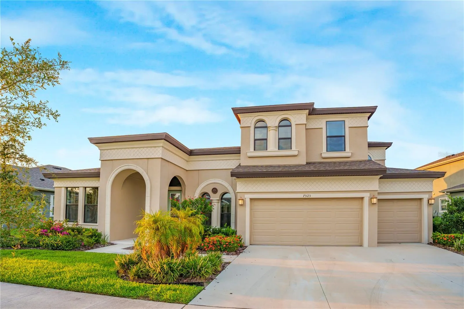 7523 PARADISO DR