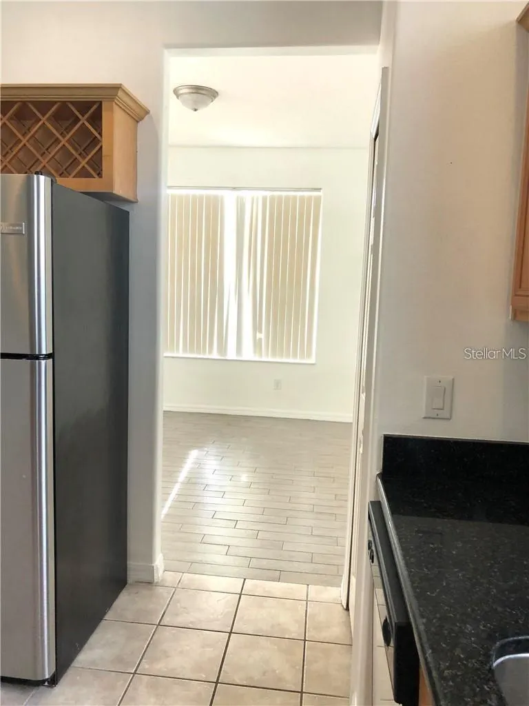 1749 GOLFVIEW DR