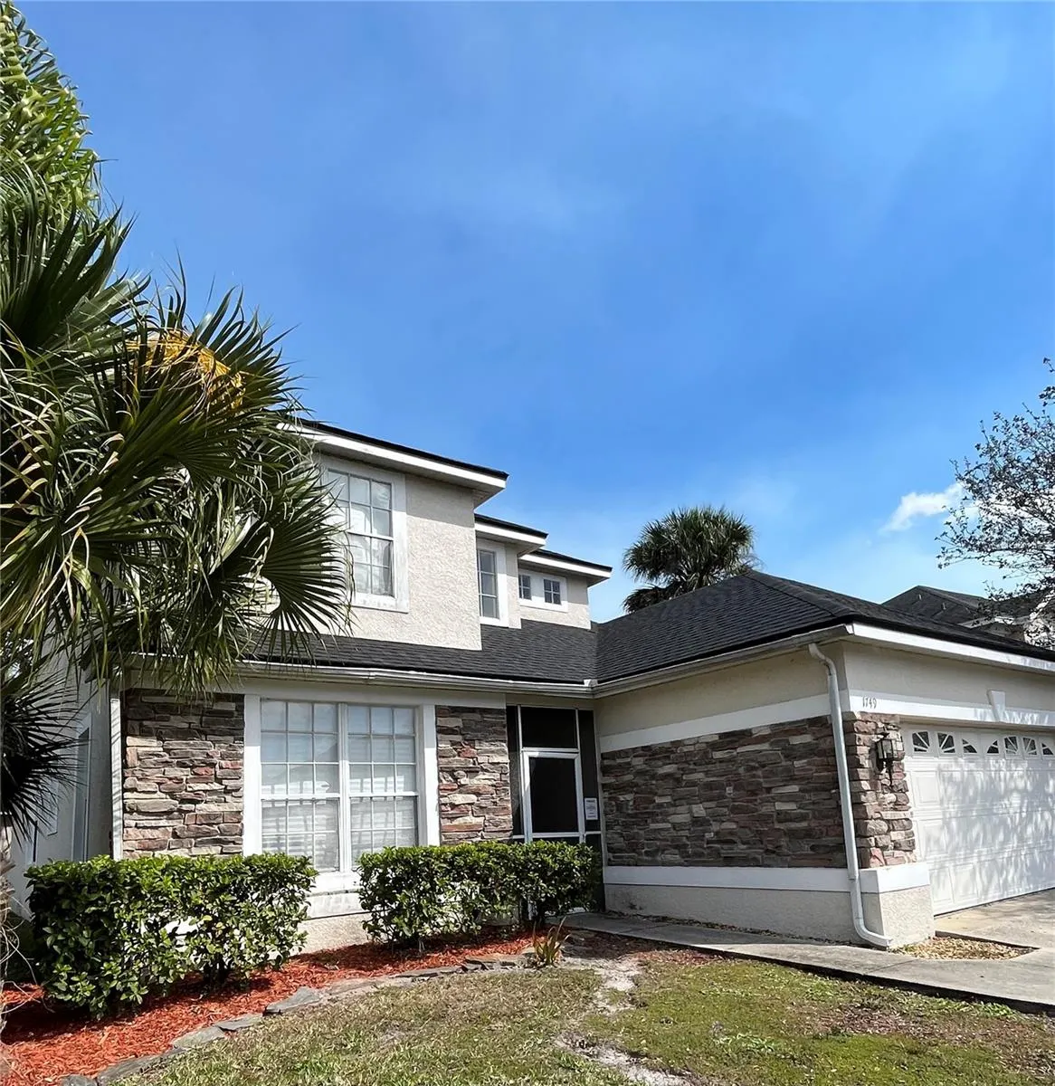 1749 GOLFVIEW DR