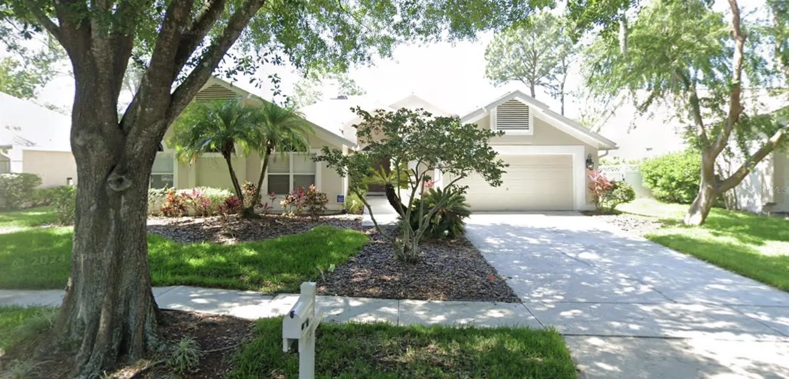 17307 LOCKWOOD RIDGE DR