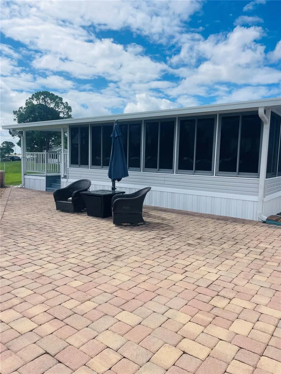 406 ST GEORGE DR