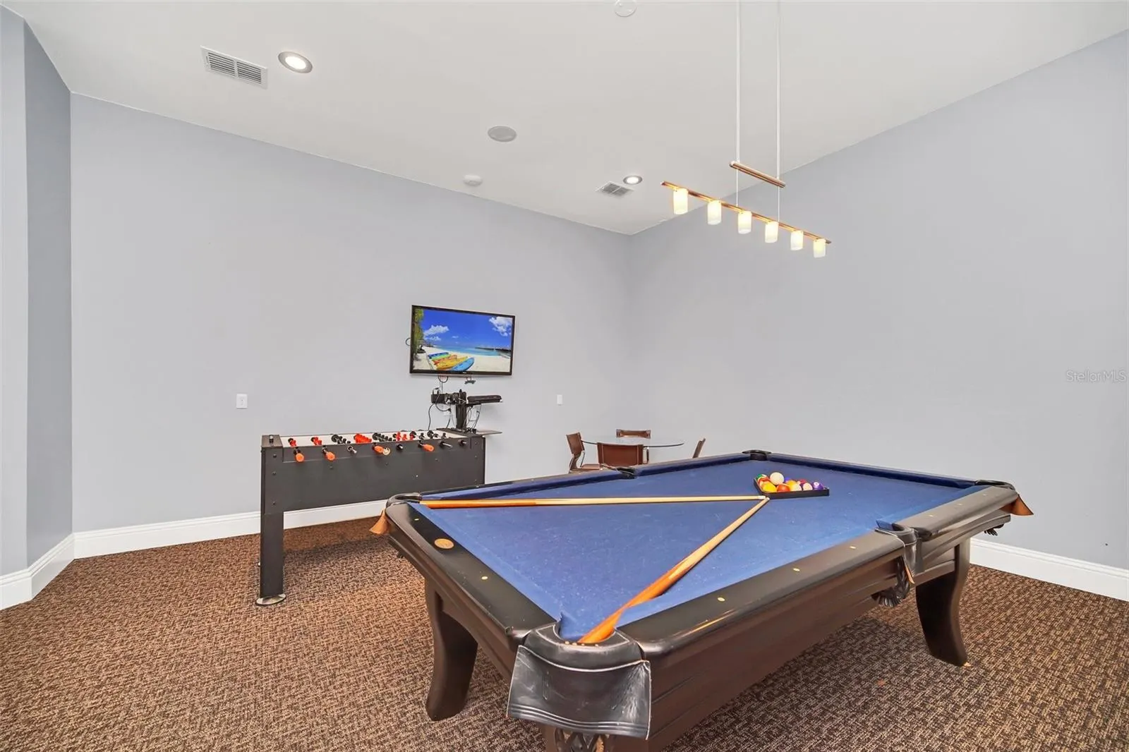837 DESERT MOUNTAIN CT