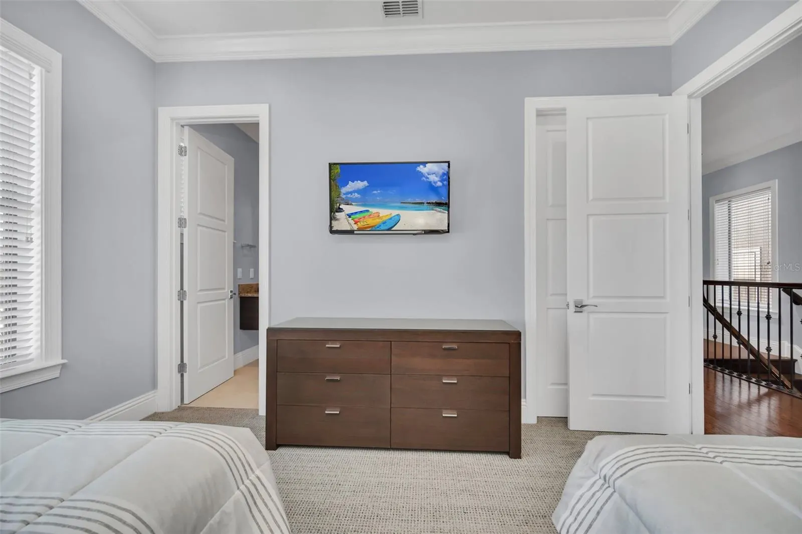 837 DESERT MOUNTAIN CT