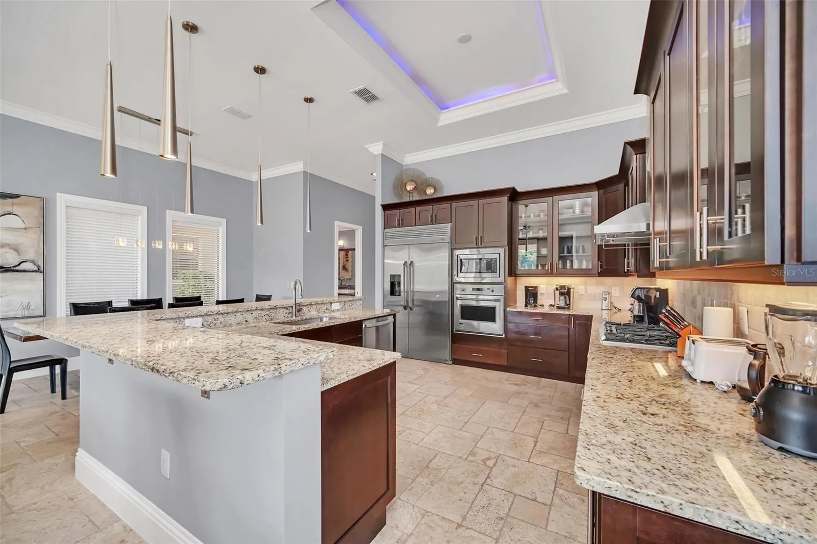 837 DESERT MOUNTAIN CT