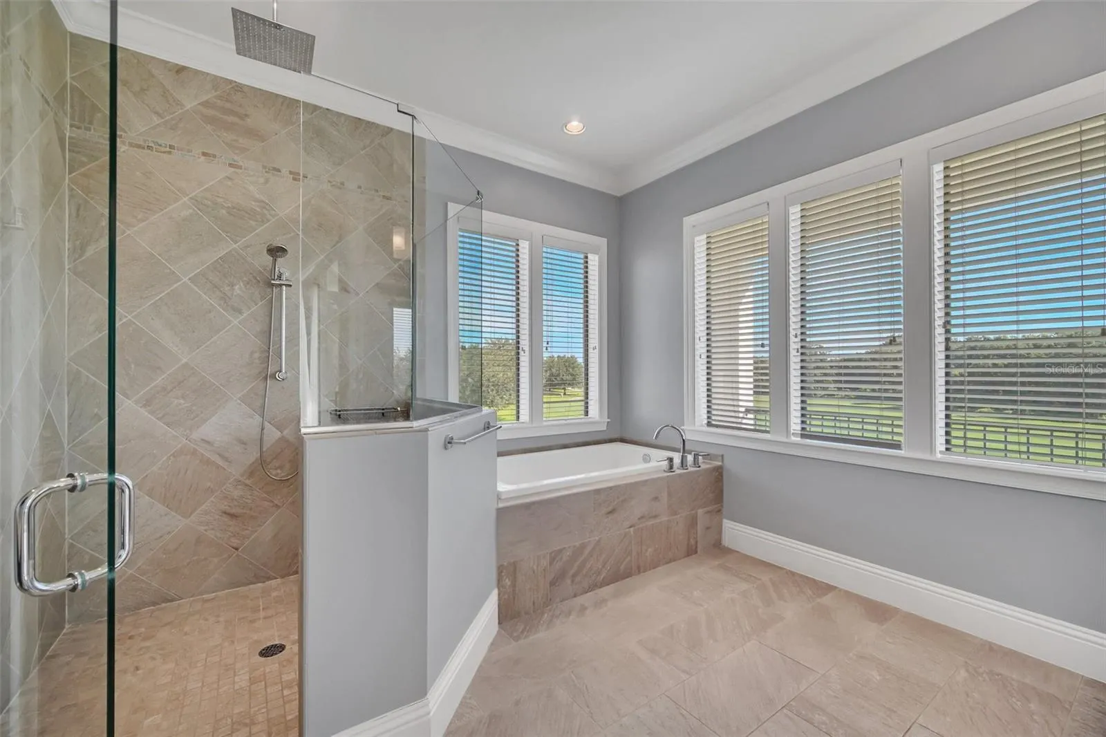 837 DESERT MOUNTAIN CT