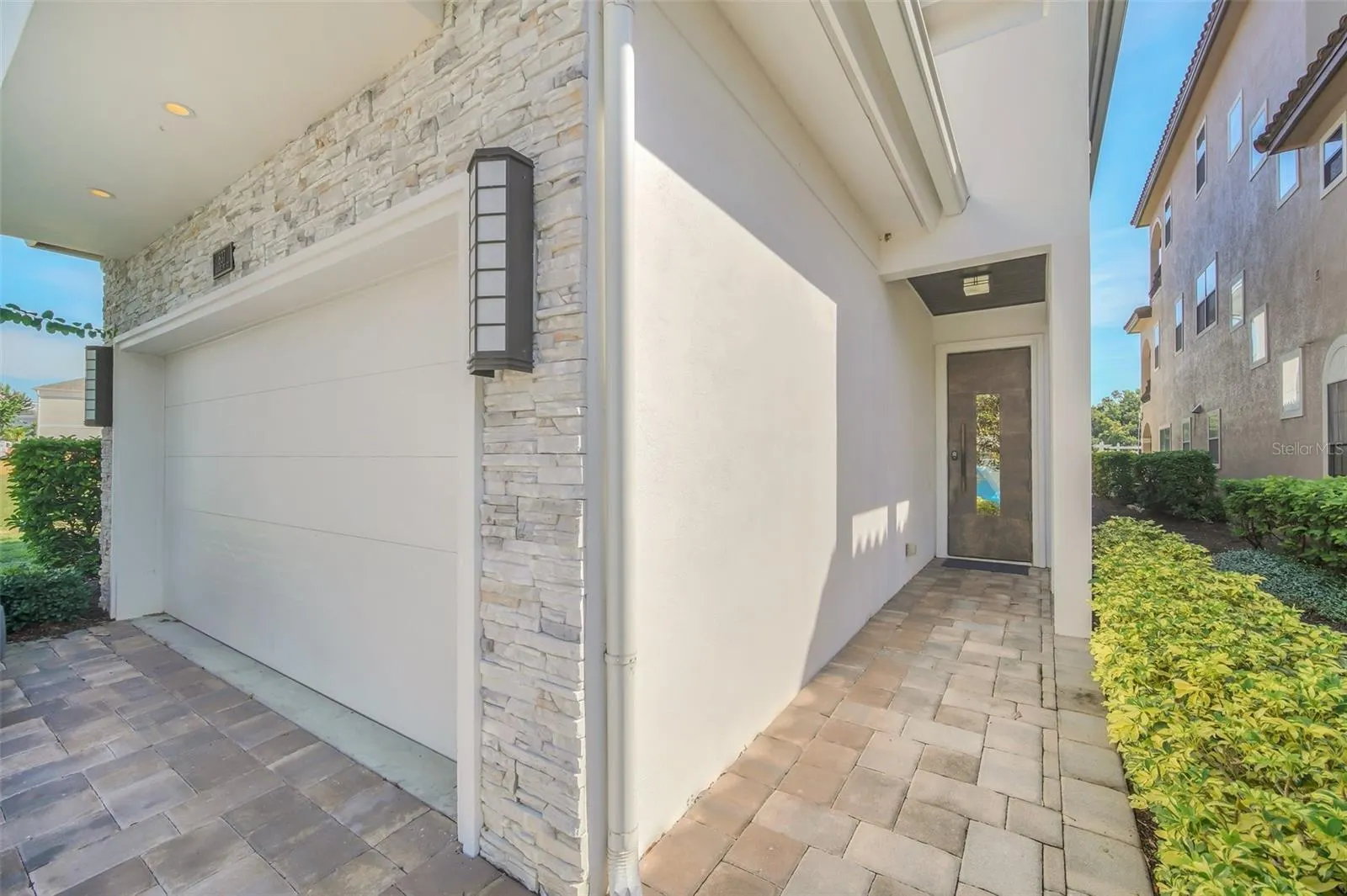 837 DESERT MOUNTAIN CT