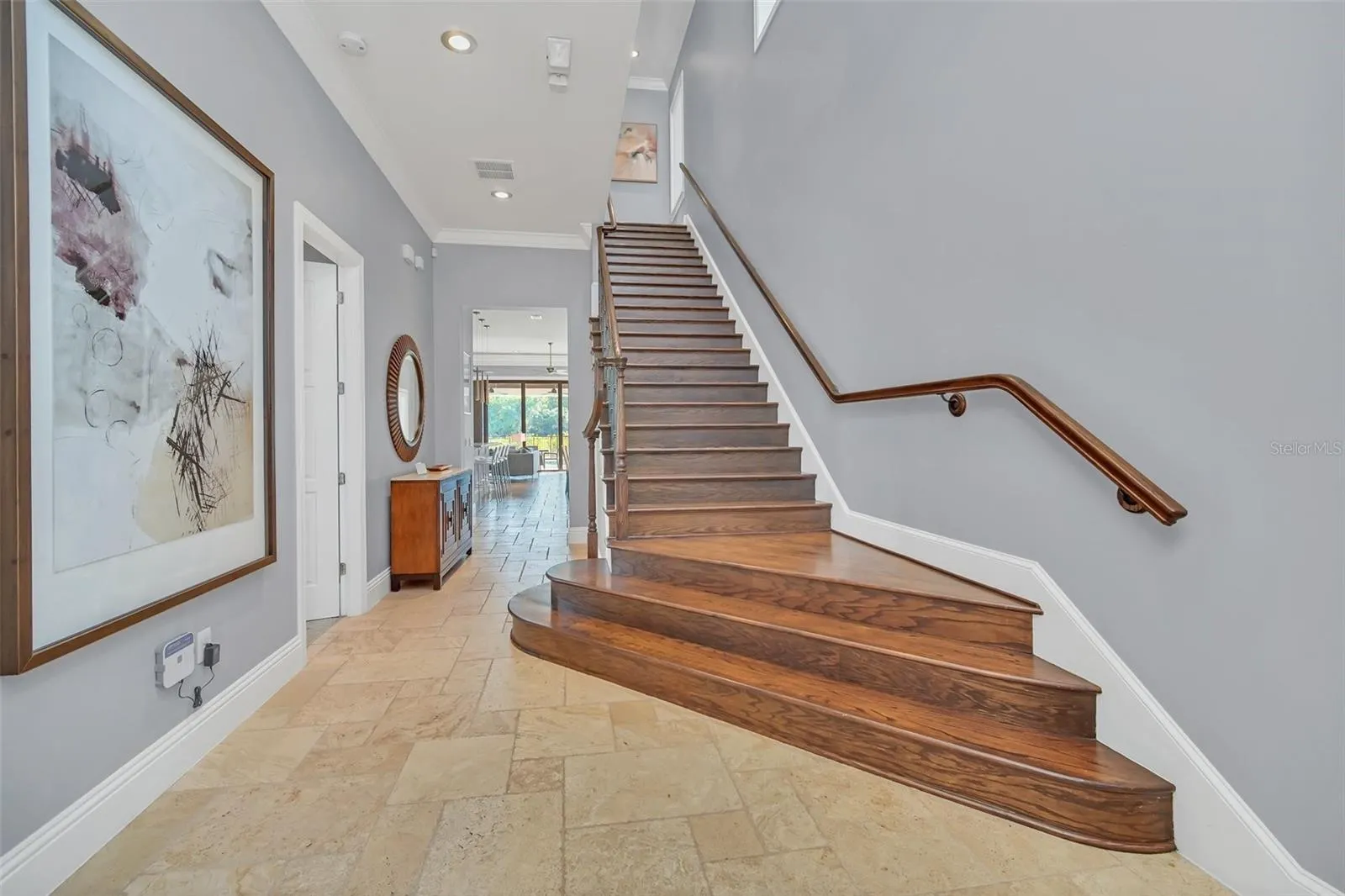 837 DESERT MOUNTAIN CT