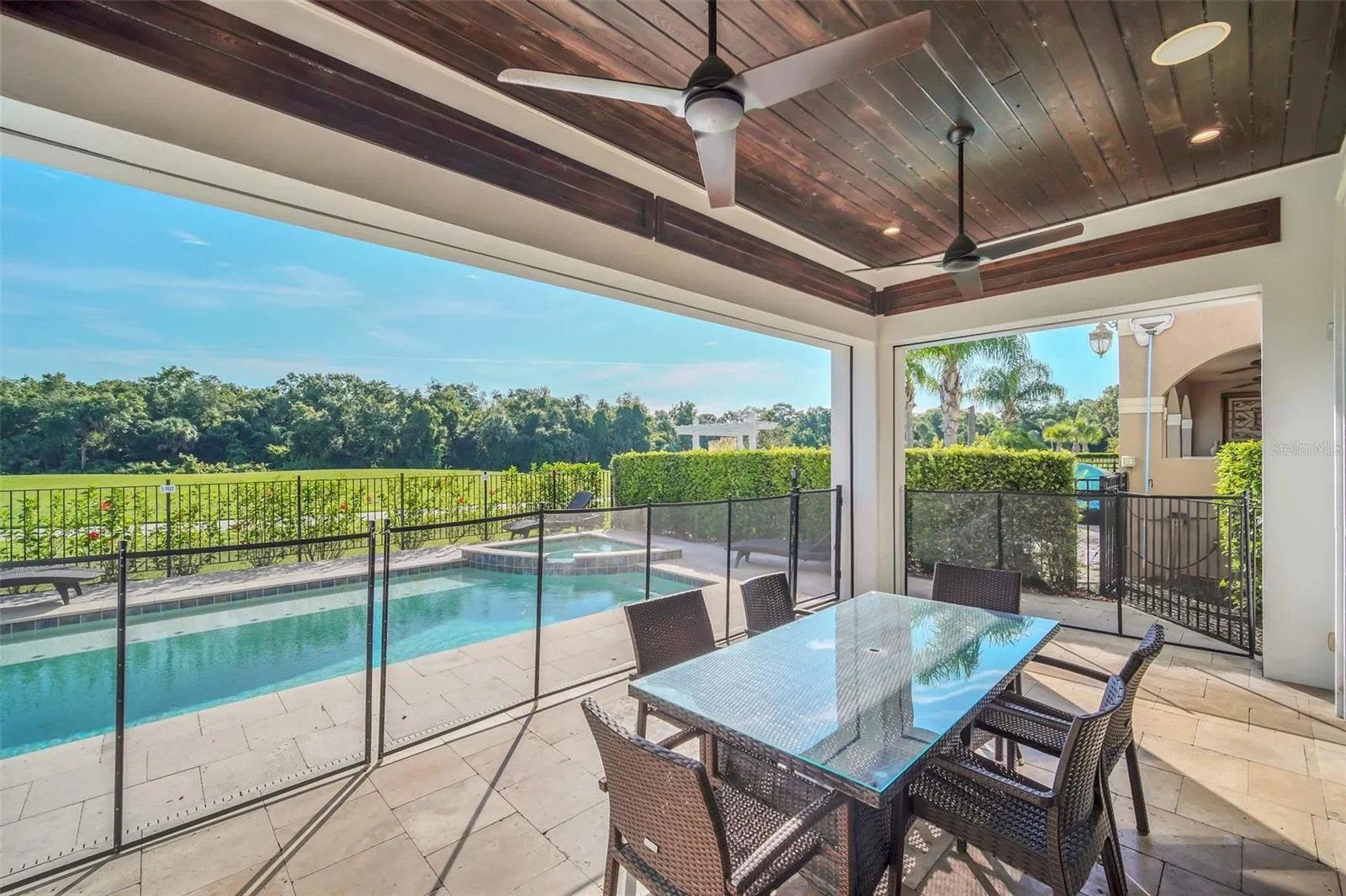 837 DESERT MOUNTAIN CT