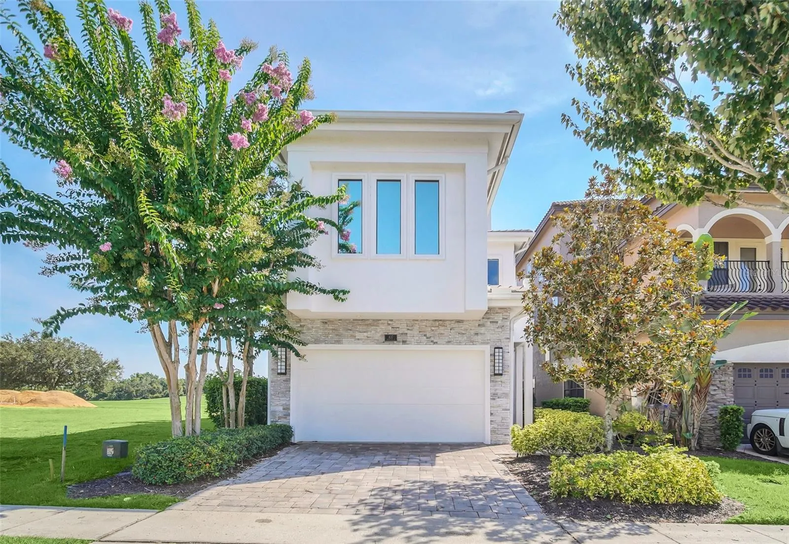 837 DESERT MOUNTAIN CT