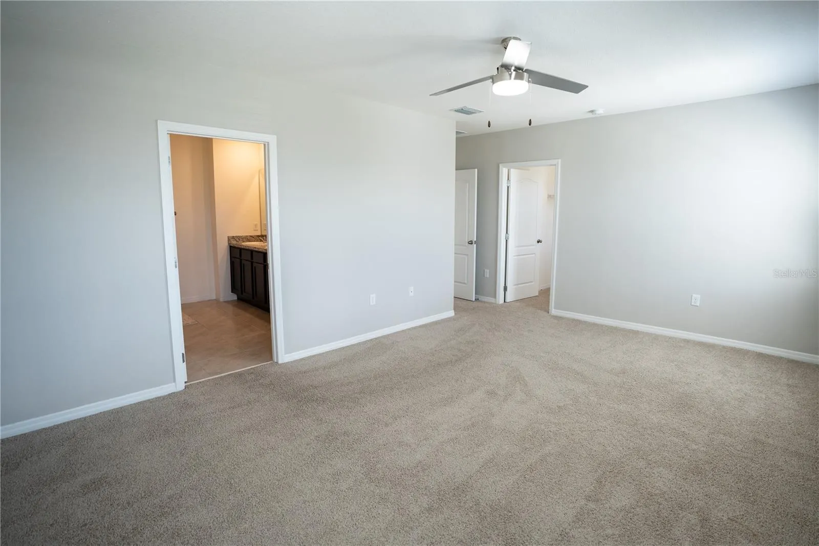 1723 POST OAK DR