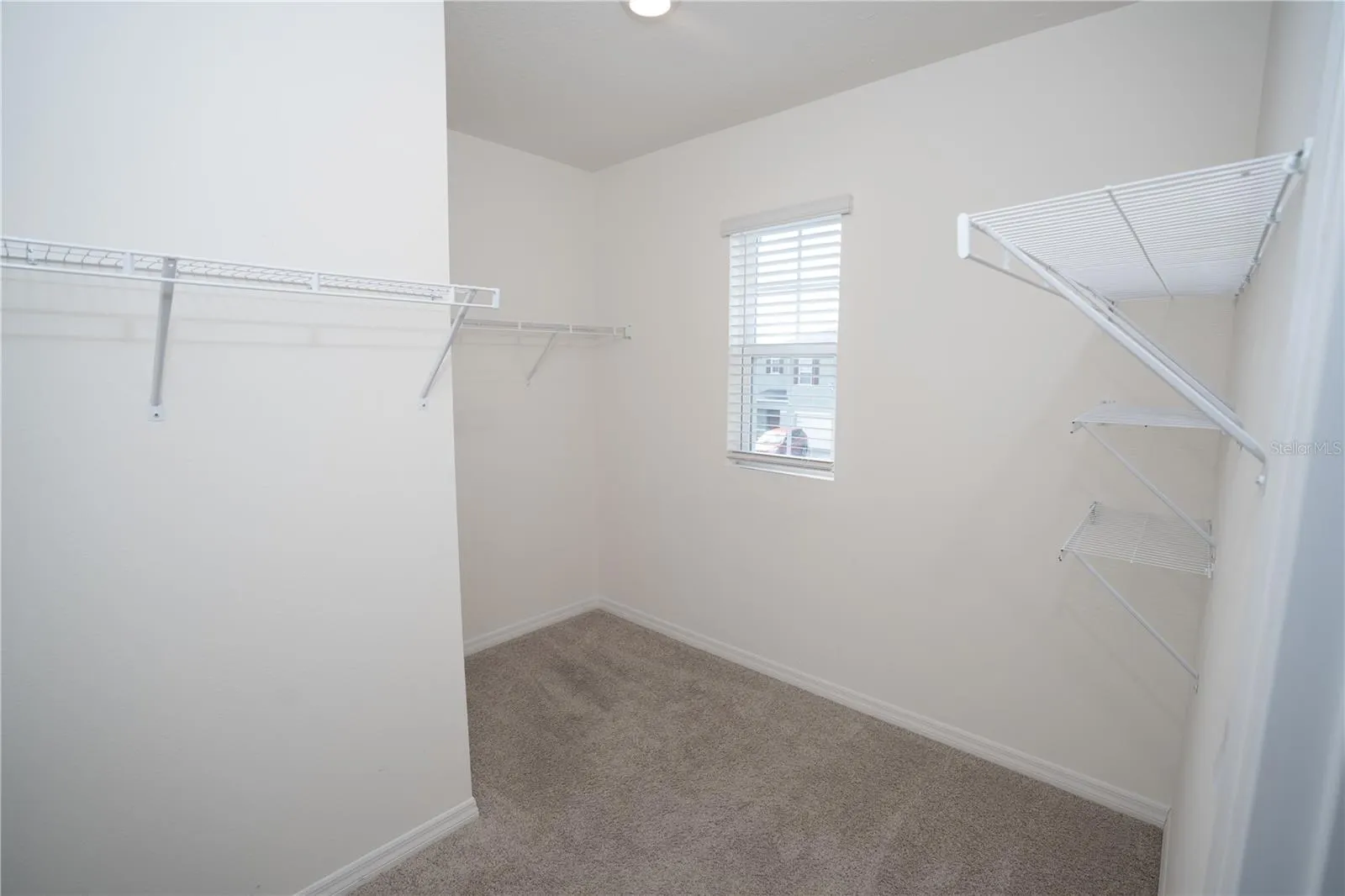 1723 POST OAK DR