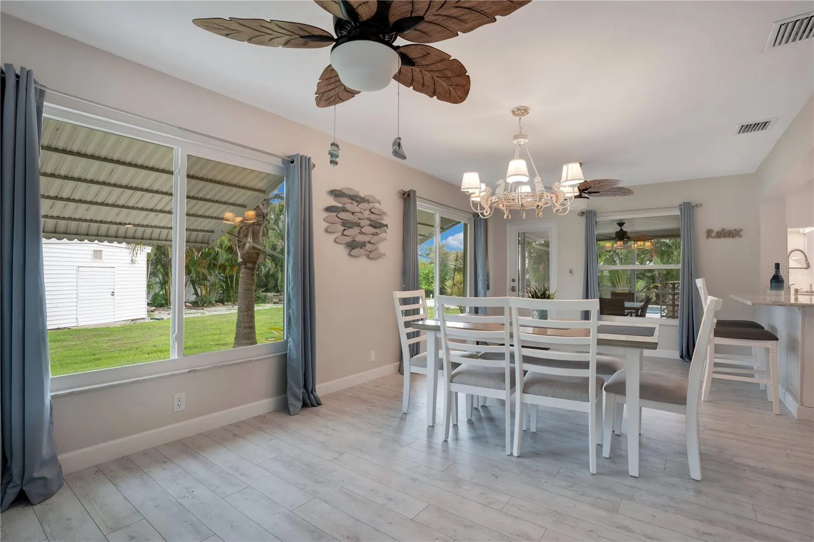 631 CORAL DR