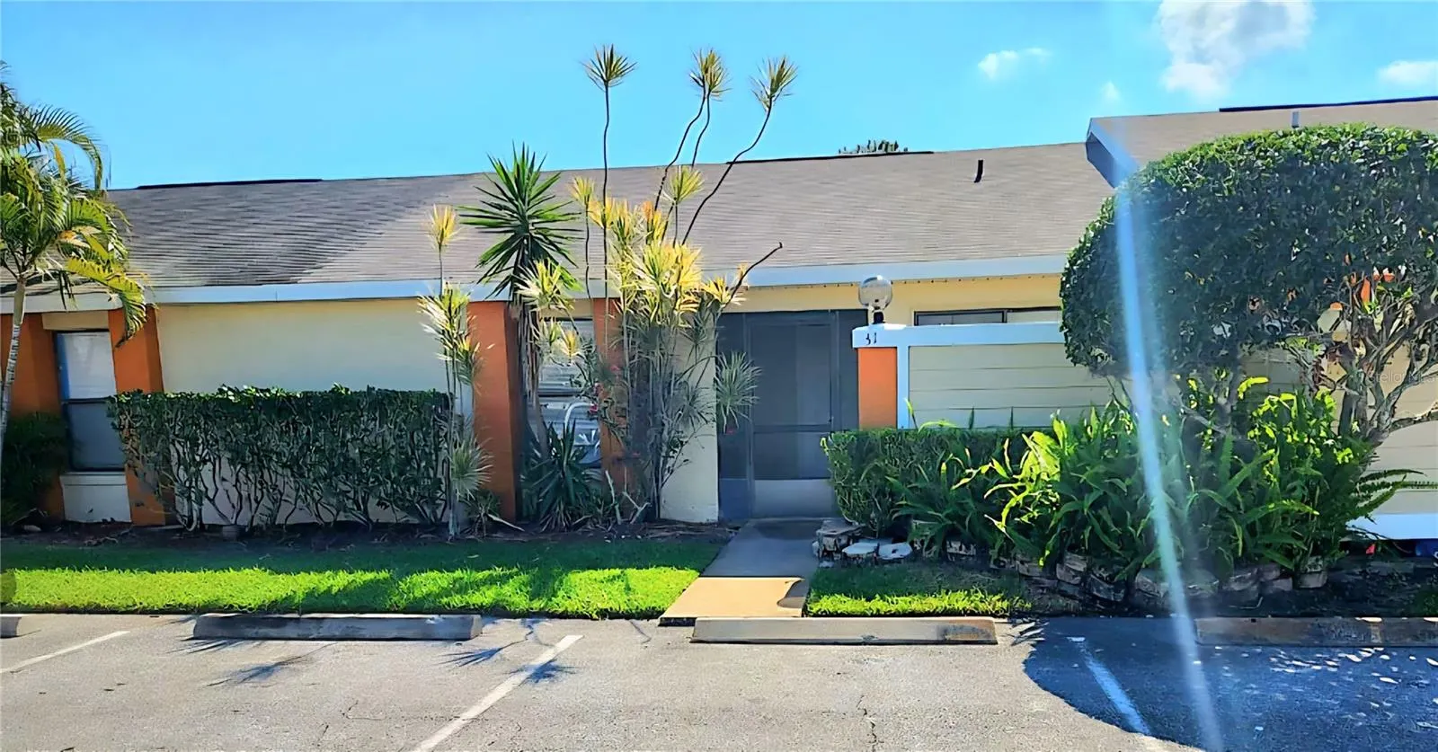 31 SILVER OAK CIR #31, #31