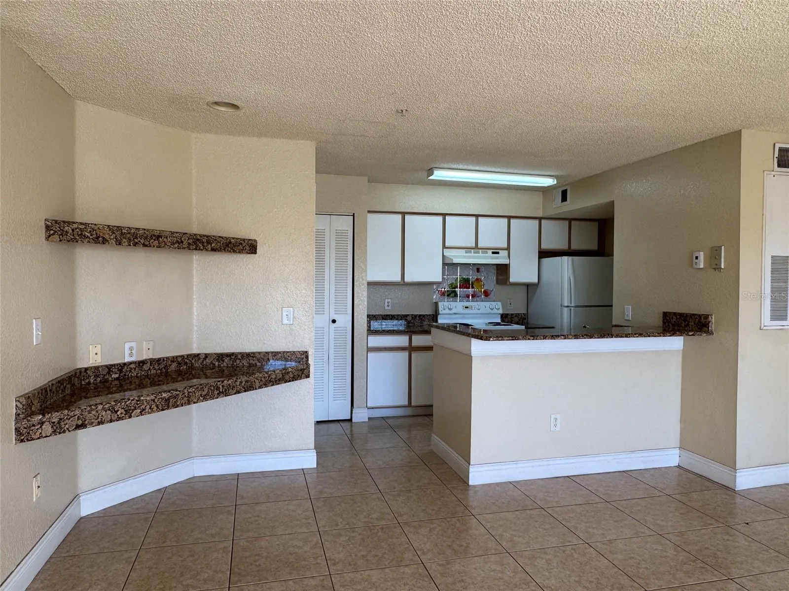 2216 GRAND CAYMAN CT #1424, #1424