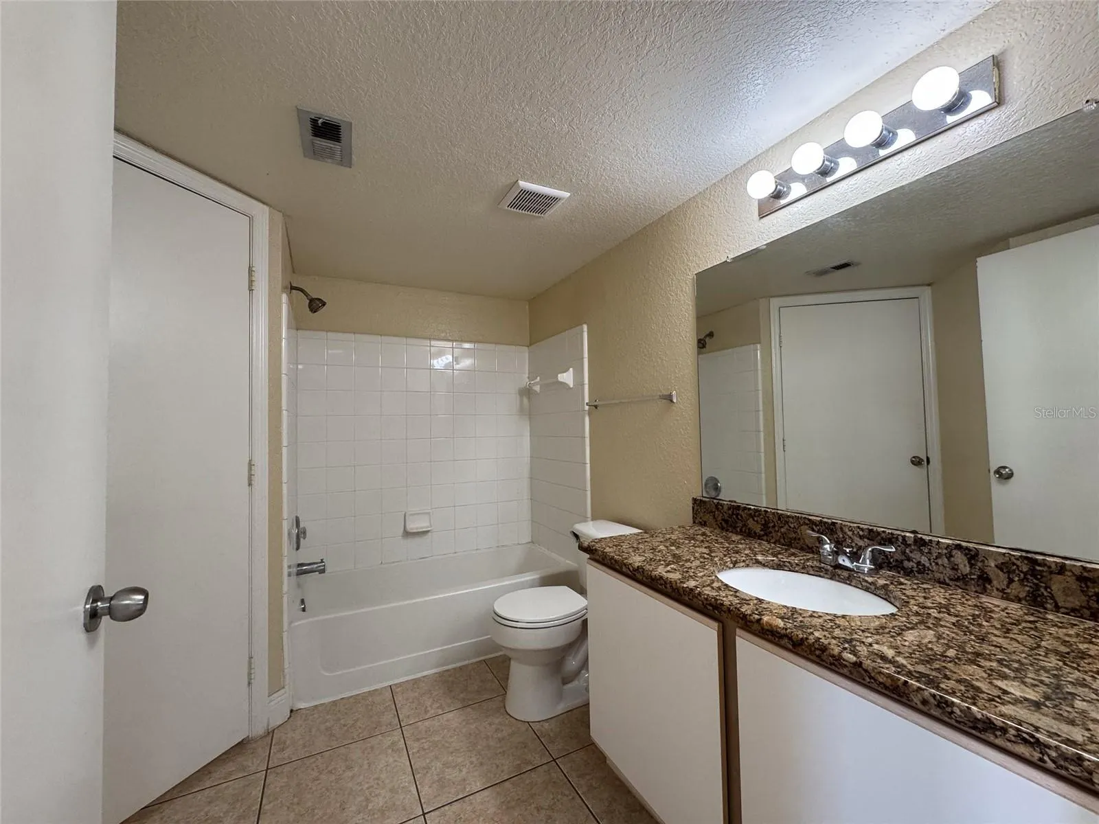 2216 GRAND CAYMAN CT #1424, #1424