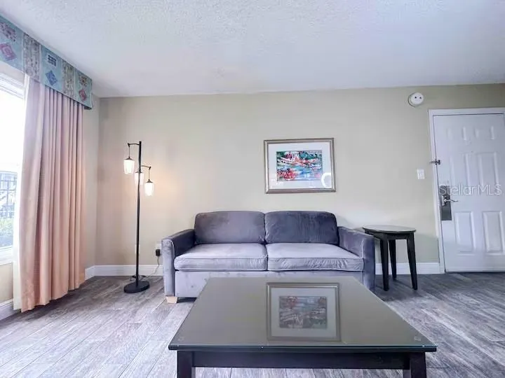 3100 PARKWAY BLVD #110, #110